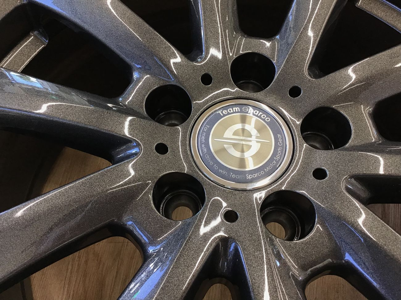 輸入車に「使える」アルミホイール！チームスパルコ・ヴァローザ