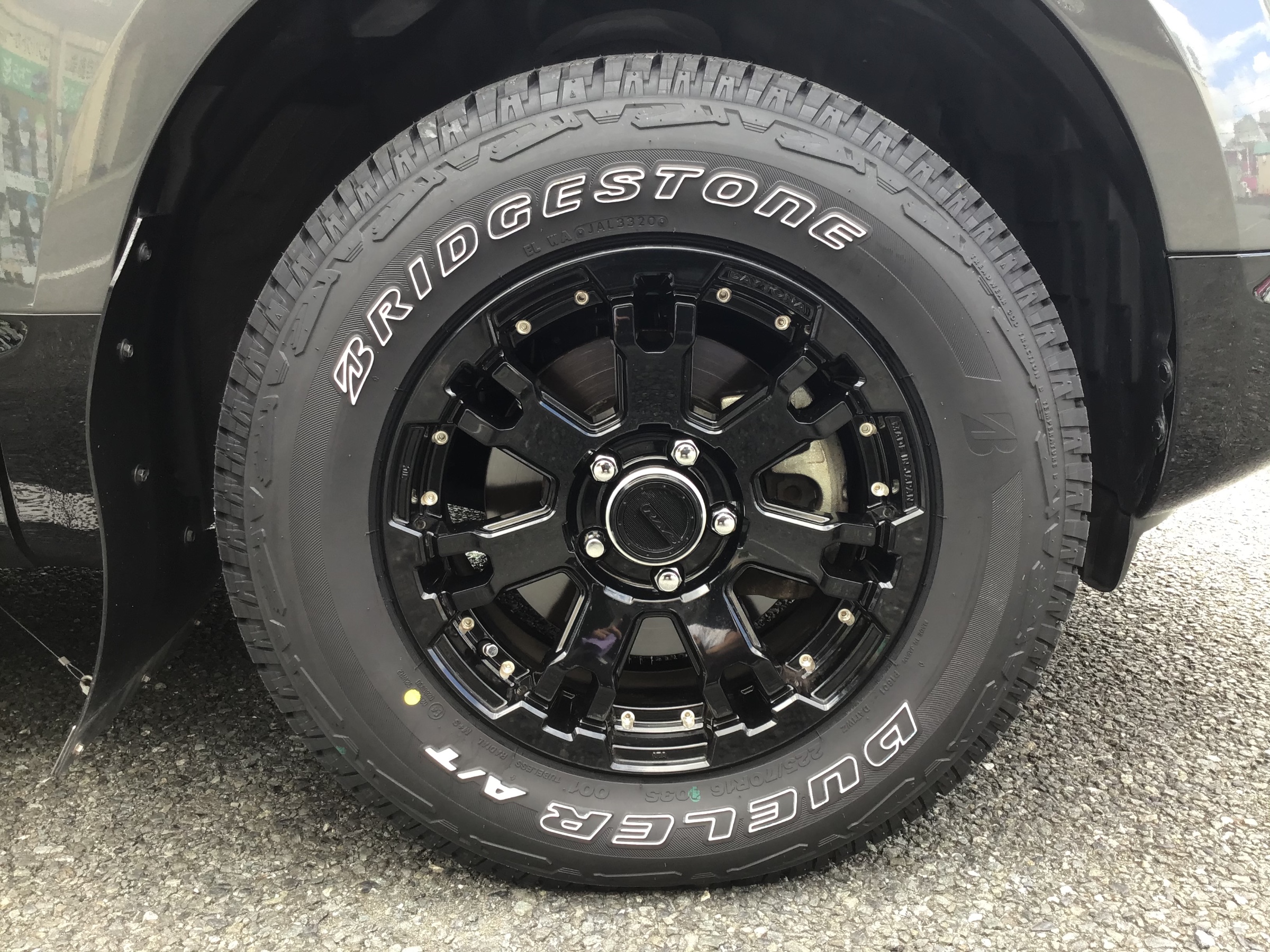 レア？！☆ DUELER ミツビシ デリカD:5(3DA系)用 225/70R16 103S