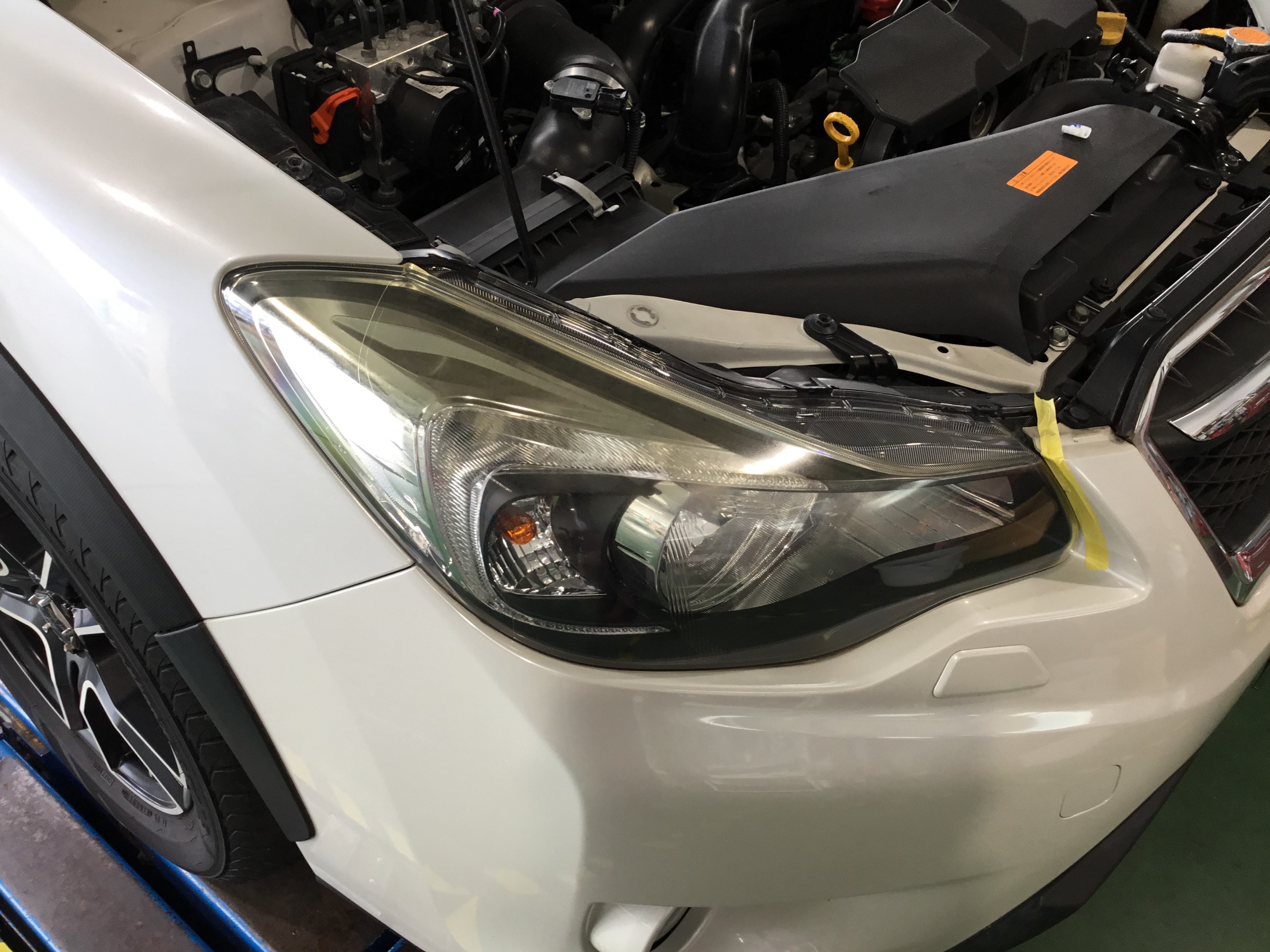 スバル XV ヘッドライトコーティング スバル XV 作業紹介 タイヤ館 金沢西 石川県・福井県のタイヤ、カー用品ショップ