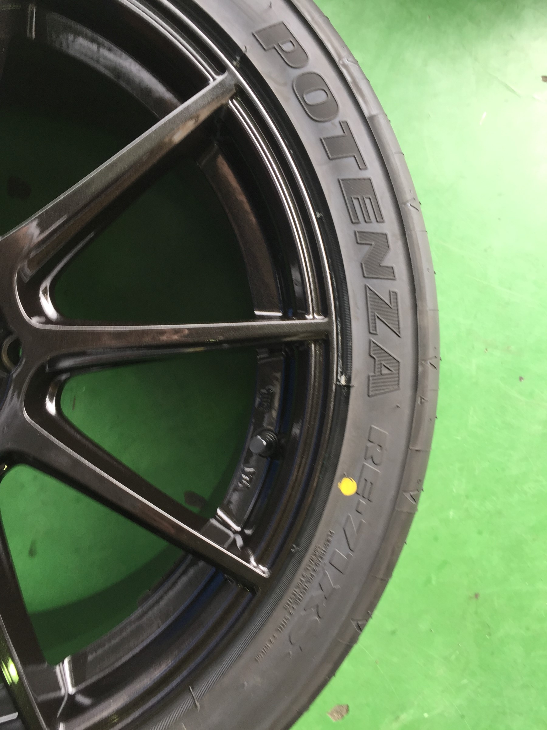 インプレッサWRX Sti GRB ポテンザRE-71RS+ポテンザSW010ホイール