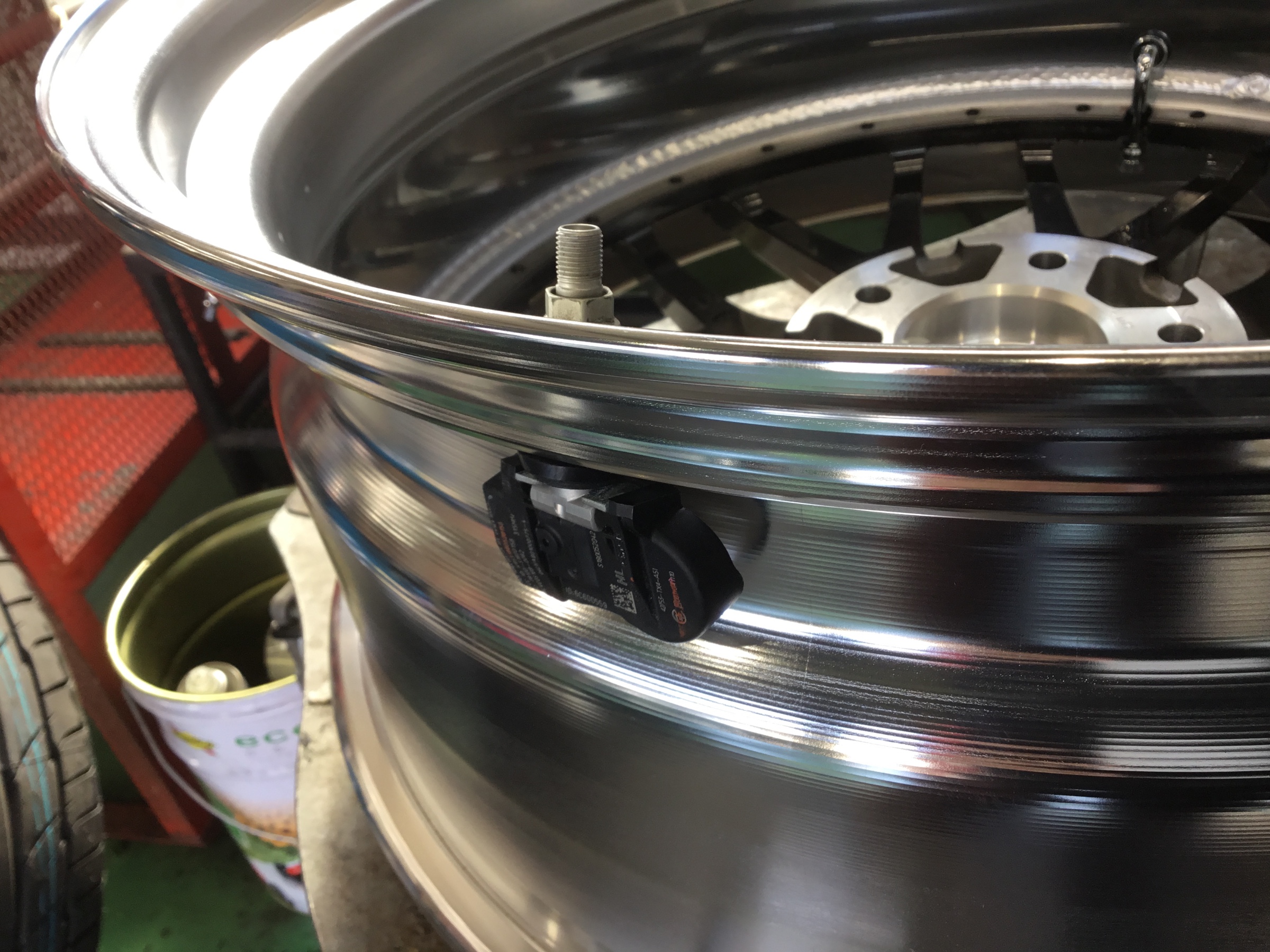 レジェンドKC2に20インチホイール取り付けご紹介☆ | 店舗おススメ情報