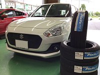スズキ「スイフト」ZC83S タイヤ交換 185/55Ｒ16 | 店舗おススメ情報 | タイヤ館 草津