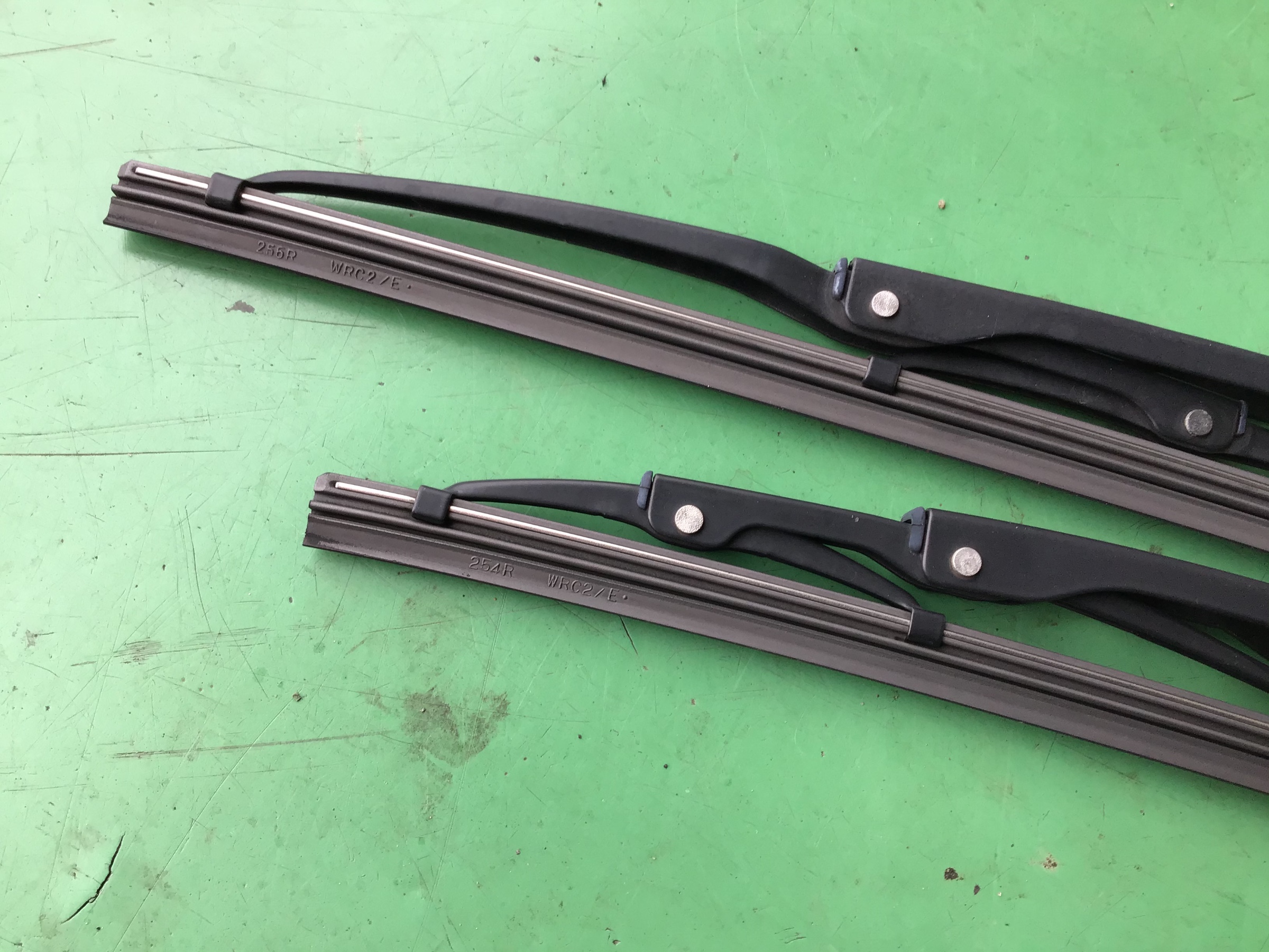 使用済みワイパーです。