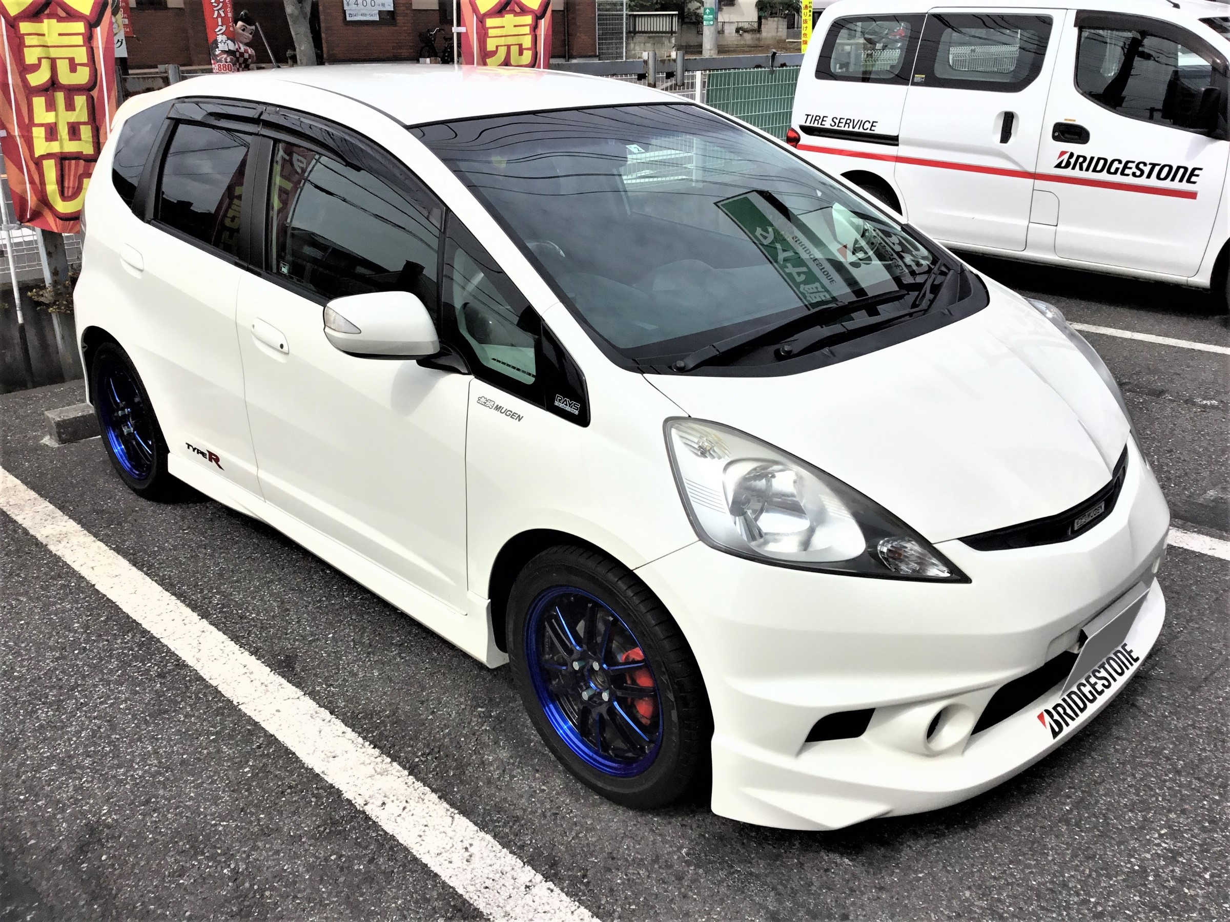 品質は非常に良い 車高調 Fit フィット Ge系 Kyb Tein サスペンション Labelians Fr