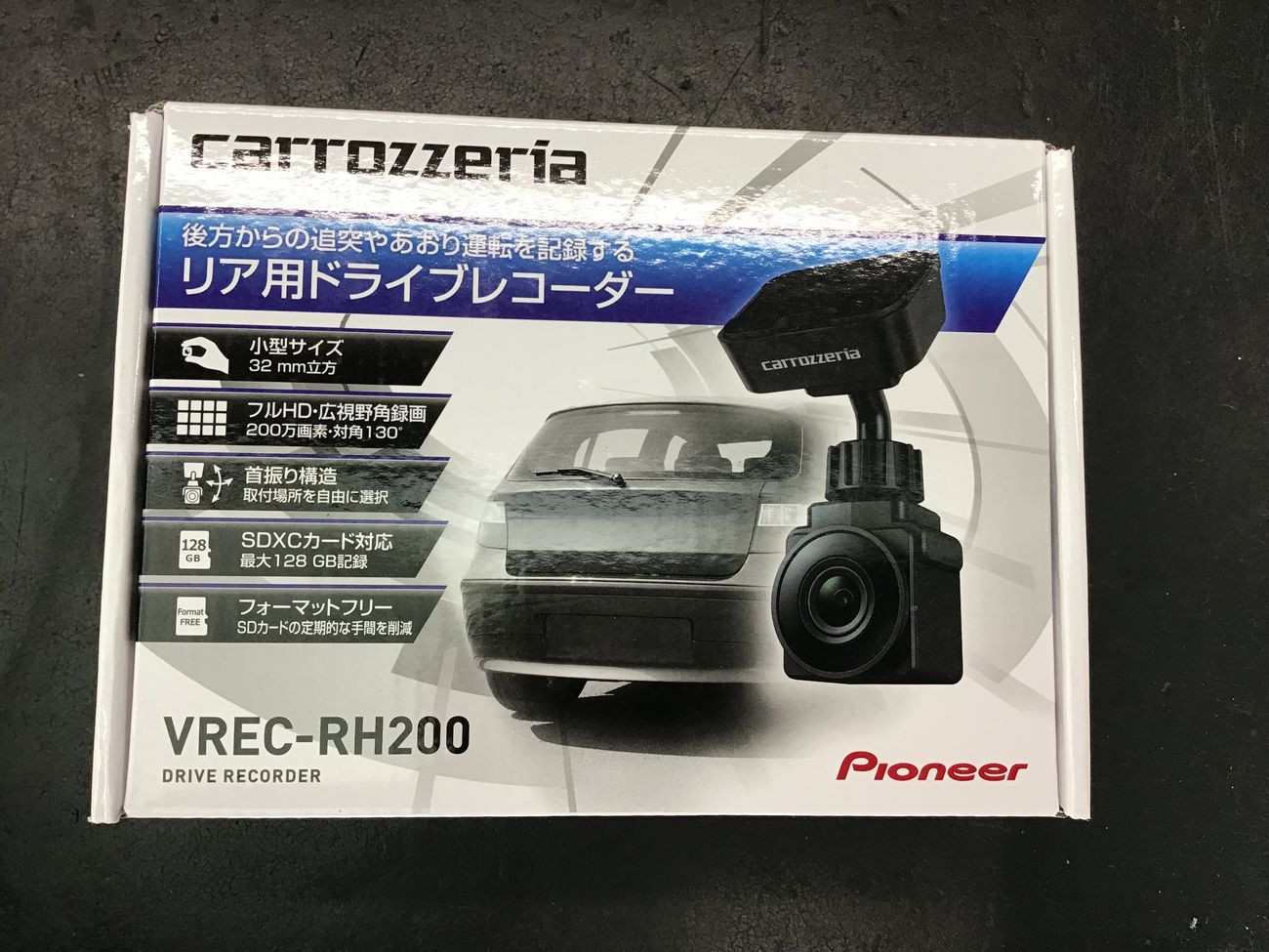 最新型！リア専用ドライブレコーダー取付 carrozzeria VREC-RH200