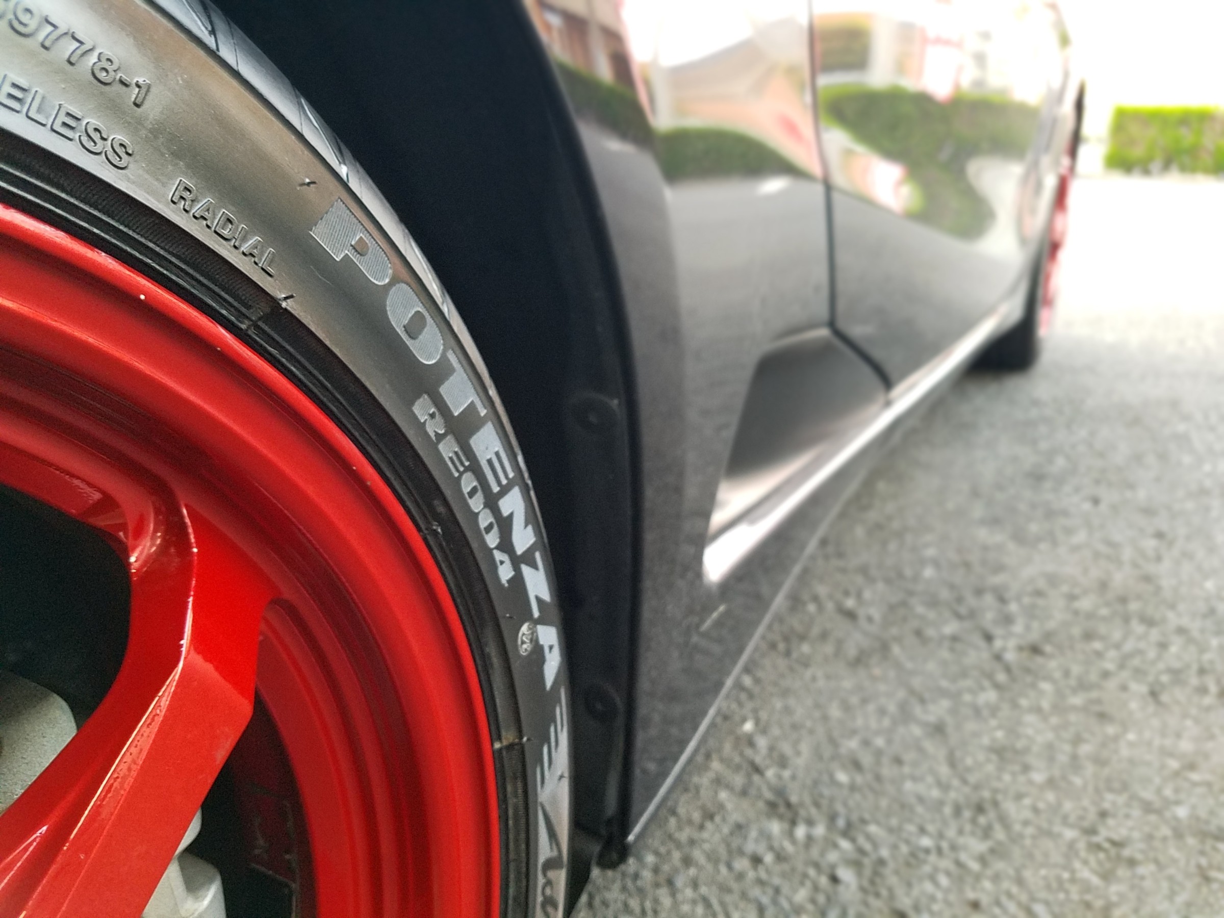ｓ６６０ タイヤ交換 ホンダ S660 タイヤ タイヤ ホイール関連 タイヤ ホイール交換 スタッフ日記 タイヤ館 東京ｅｄｏｇａｗａ 東京都のタイヤ カー用品ショップ タイヤからはじまる トータルカーメンテナンス タイヤ館グループ