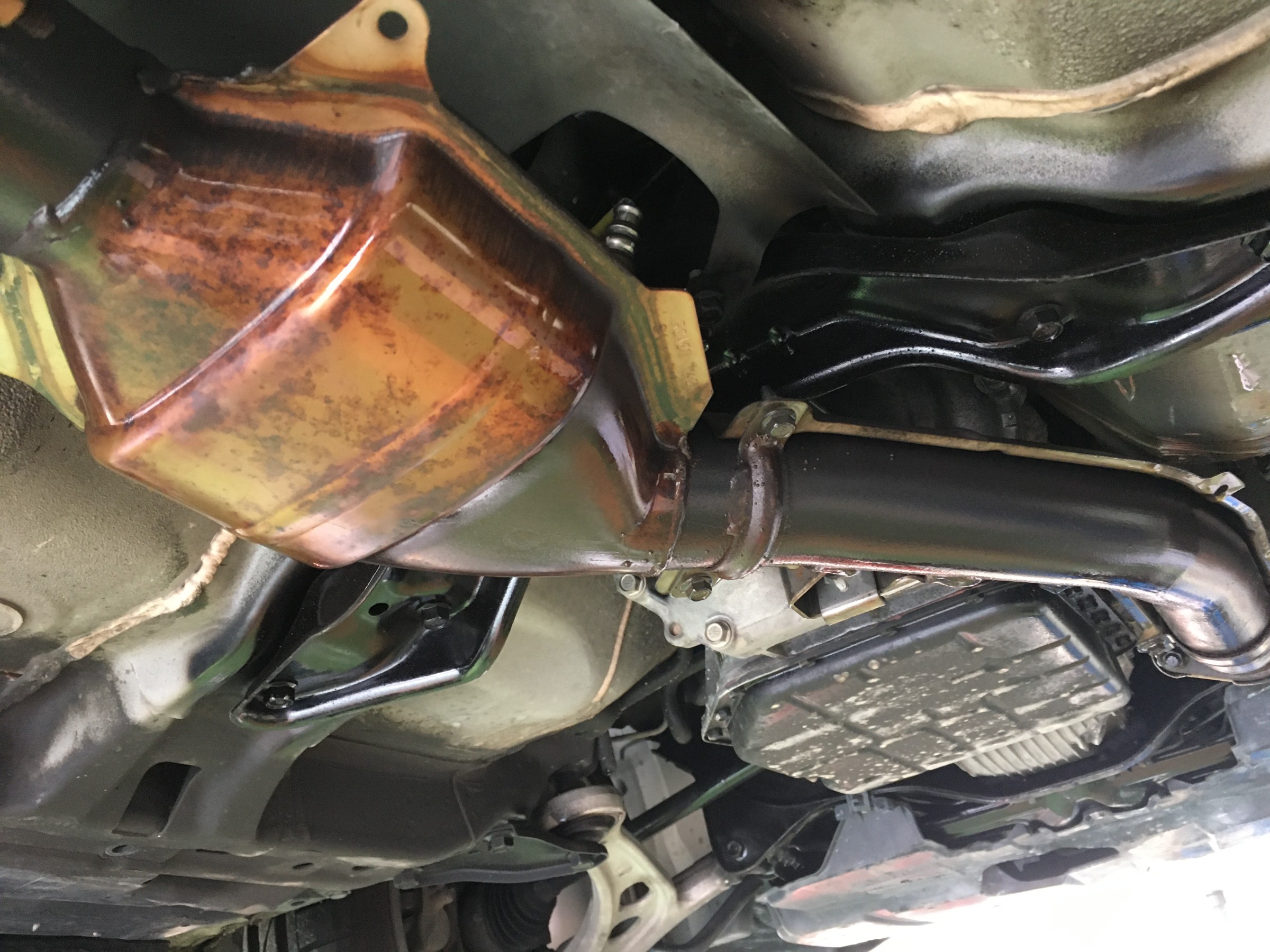 スバル インプレッサ マフラー防錆施工 スバル インプレッサ その他 防錆施工 下廻り全体 マフラー部分 サービス事例 タイヤ館 倉吉 タイヤからはじまる トータルカーメンテナンス タイヤ館グループ