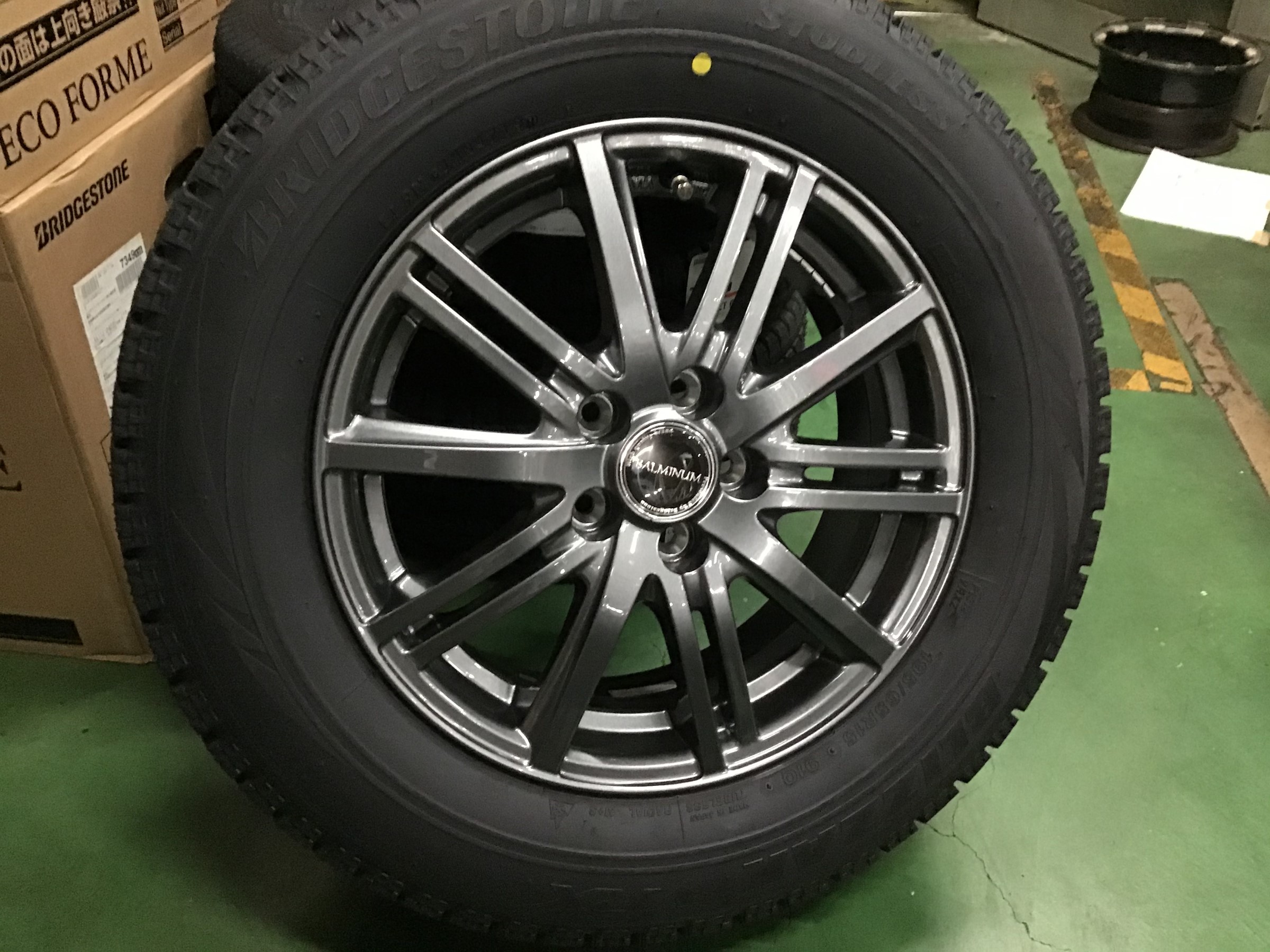 195/65R15 VRX ホイールセット | トヨタ プレミオ タイヤ タイヤ ...