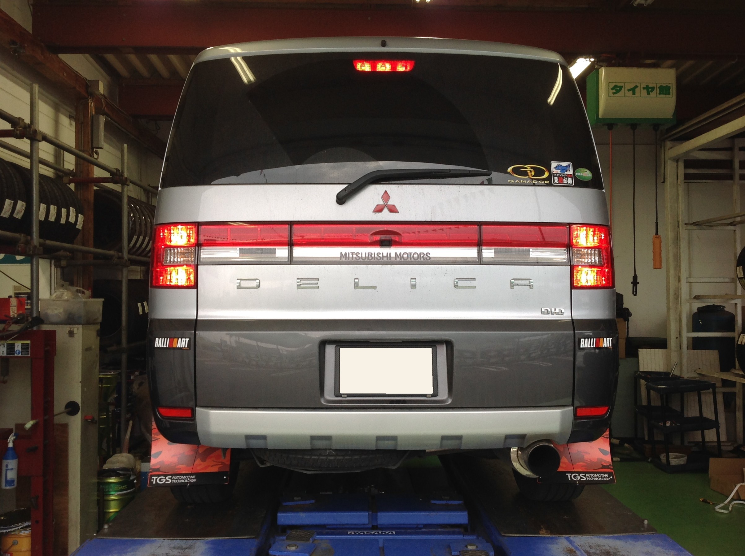 デリカD5 ガソリン TGS ADIC-α ※箱説明書有 TGS ADIC-α 取り付け（三菱 デリカD:5・CV1W/CV2W/CV4W/CV5W）by