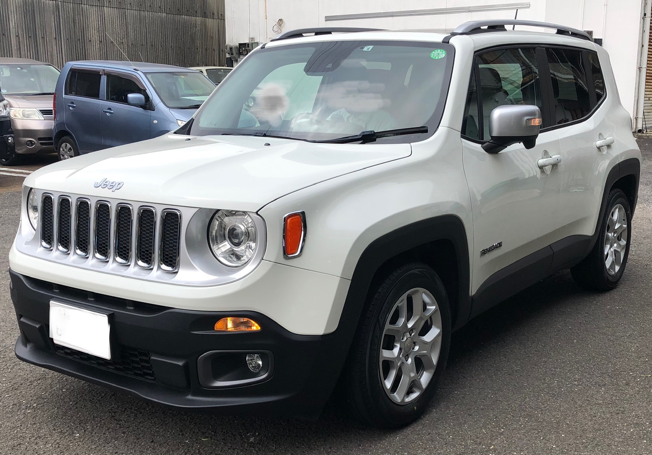58%OFF!】 ブリヂストン Jeep レネゲード 夏タイヤ 235 55R17 ienomat