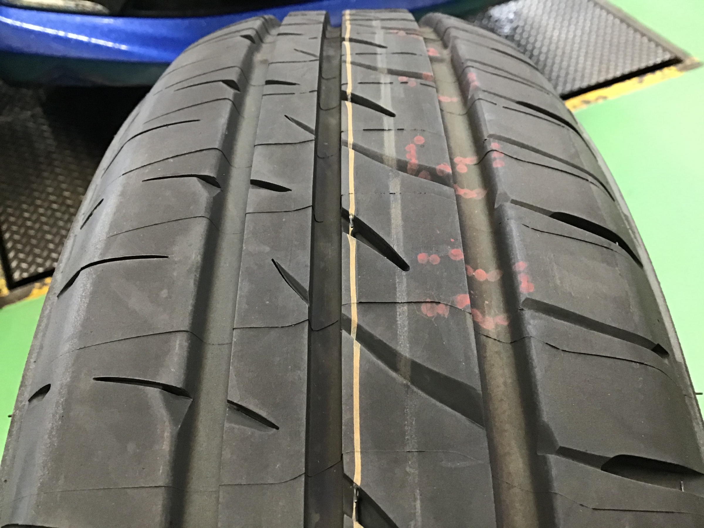 長距離が多い方には是非オススメです スズキ ソリオ バンディット タイヤ タイヤ ホイール関連 タイヤ ホイール交換 サービス事例 タイヤ館 港北ニュータウン 神奈川県のタイヤ カー用品ショップ タイヤからはじまる トータルカーメンテナンス タイヤ館