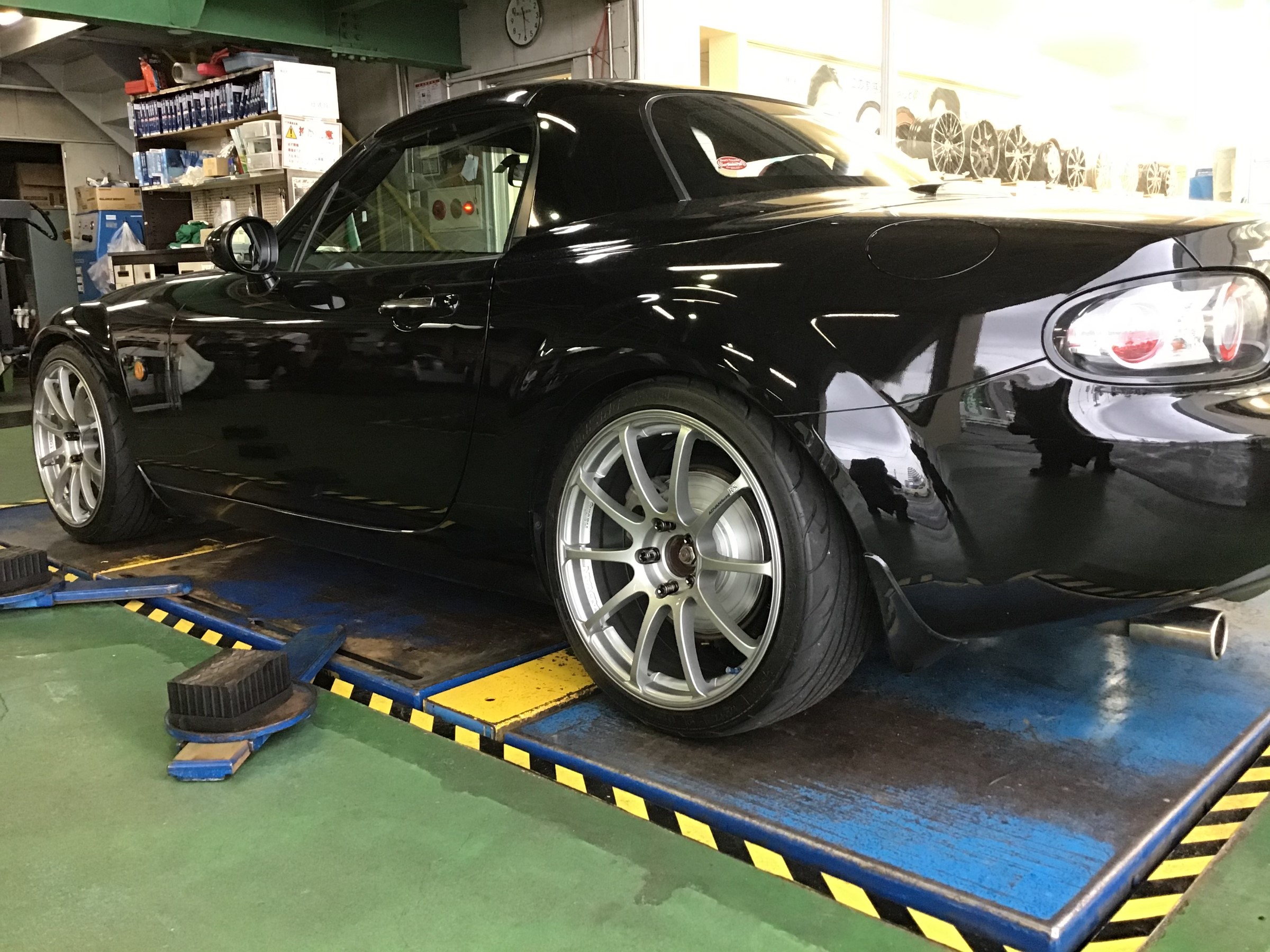 ☆NCロードスター☆車高調交換☆ | 店舗おススメ情報 | タイヤ館 ☆NCロードスター☆車高調交換☆ | 店舗おススメ情報 | タイヤ館