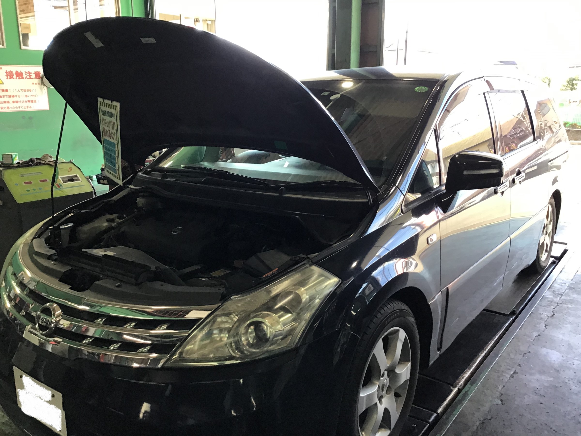 日産 プレサージュのバッテリー交換 日産 プレサージュ メンテナンス商品 パーツ取付 各種用品取付 技術サービスブログ タイヤ館 鎌ヶ谷 千葉県のタイヤ カー用品ショップ タイヤからはじまる トータルカーメンテナンス タイヤ館グループ