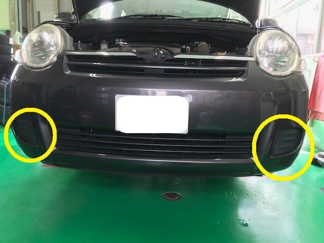 トヨタ シエンタ 純正タイプ フォグランプ追加 Led トヨタ シエンタ その他 外装 内装取付 ヘッドライトバルブ交換 ブレーキランプ交換 ポジション球交換 ｈｉｄバルブ ｌｅｄバルブ 交換 室内灯 シートカバー フロアマット サービス事例 タイヤ館 瀬谷 神奈川