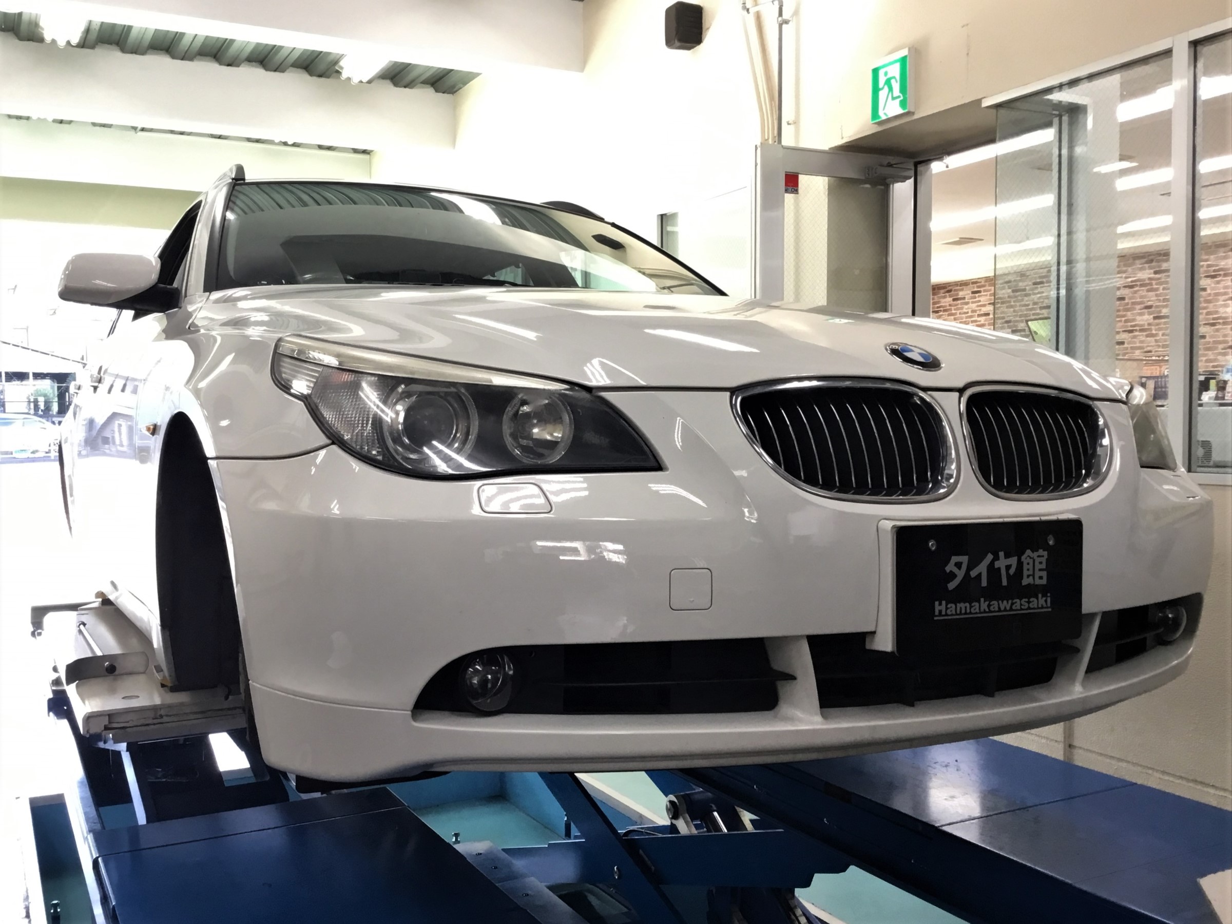 BMW 5シリーズツーリングワゴン タイヤ交換 | BMW 5シリーズ タイヤ