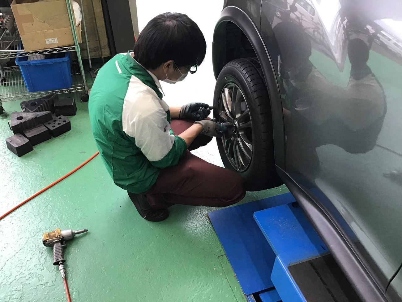 日産「ジューク」YF15 タイヤ交換 205/60R16 | 日産 ジューク タイヤ