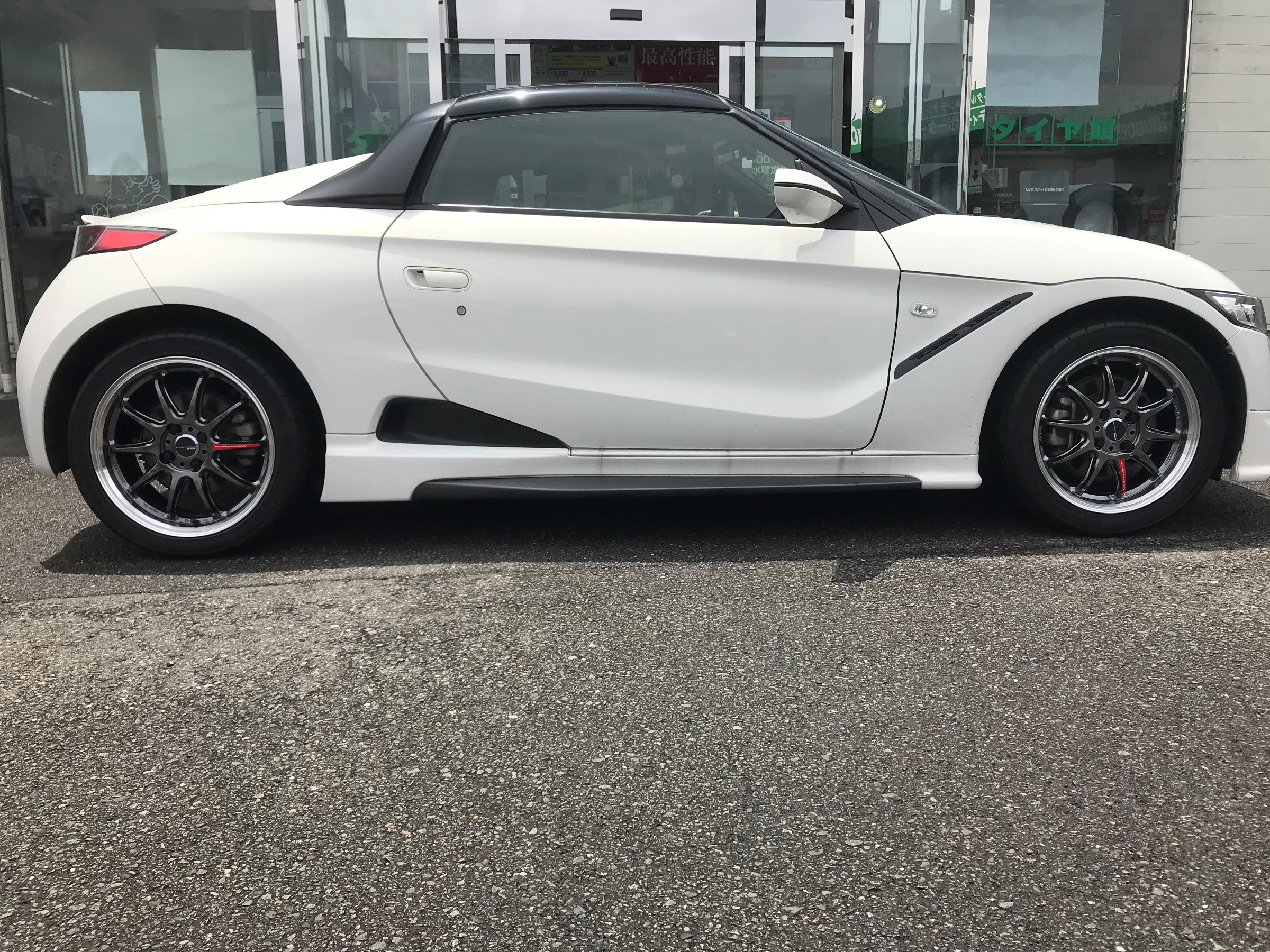 アルミホイール装着事例 Honda S660 Work Emotion Zr10 ホンダ S660 ホイール タイヤ ホイール関連 タイヤ ホイール交換 サービス事例 タイヤ館 桐生 タイヤからはじまる トータルカーメンテナンス タイヤ館グループ