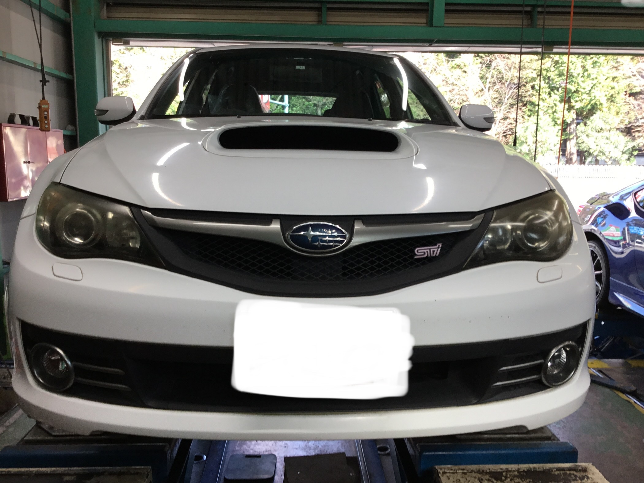 スバル インプレッサ ハッチバックsti タイヤ交換 サービス事例 タイヤ館 野田 千葉県のタイヤ カー用品ショップ タイヤからはじまる トータルカーメンテナンス タイヤ館グループ