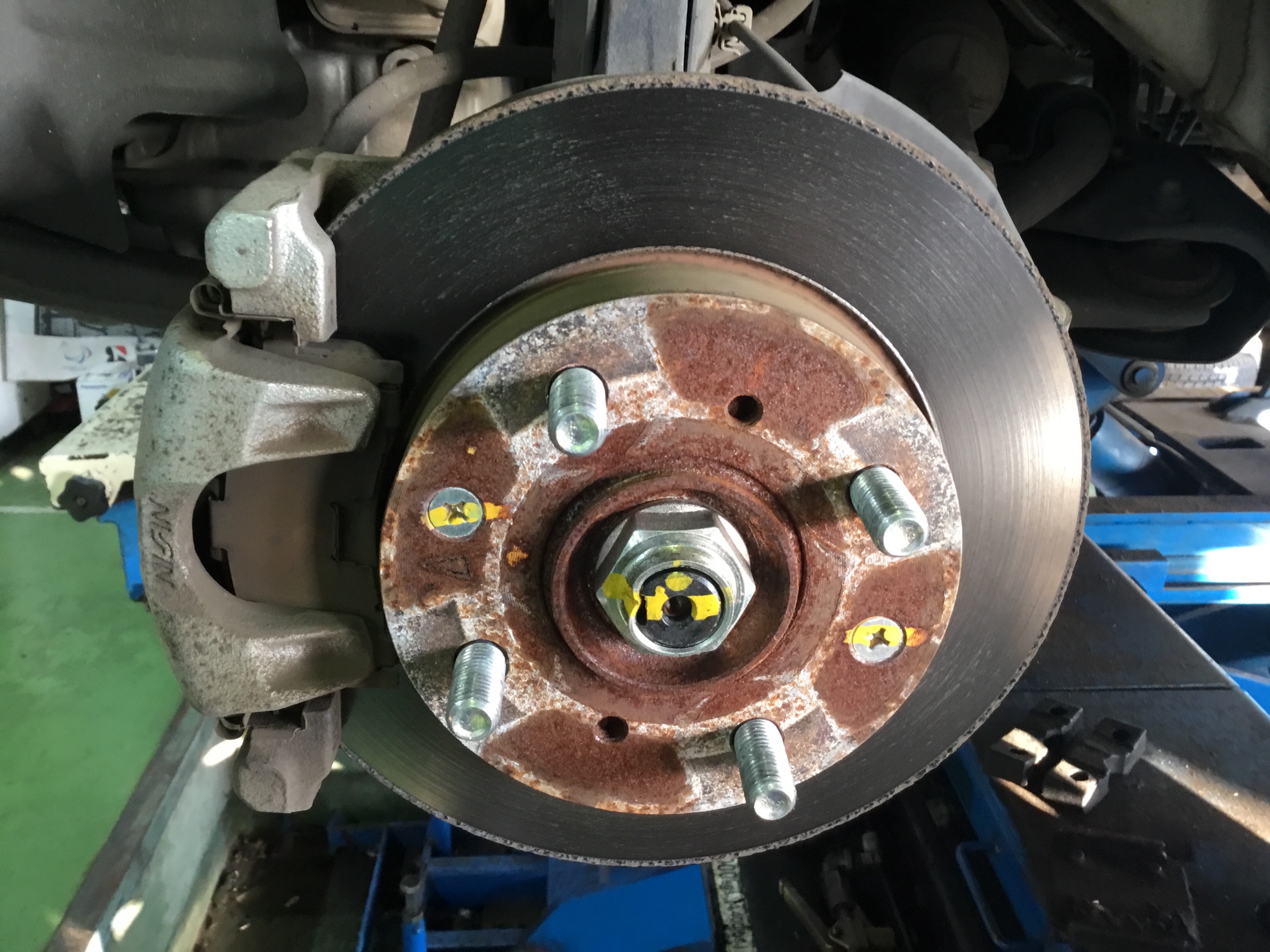 ホンダ N Van 防錆コーティング サービス事例 タイヤ館 旭 千葉県のタイヤ カー用品ショップ タイヤからはじまる トータルカーメンテナンス タイヤ館グループ