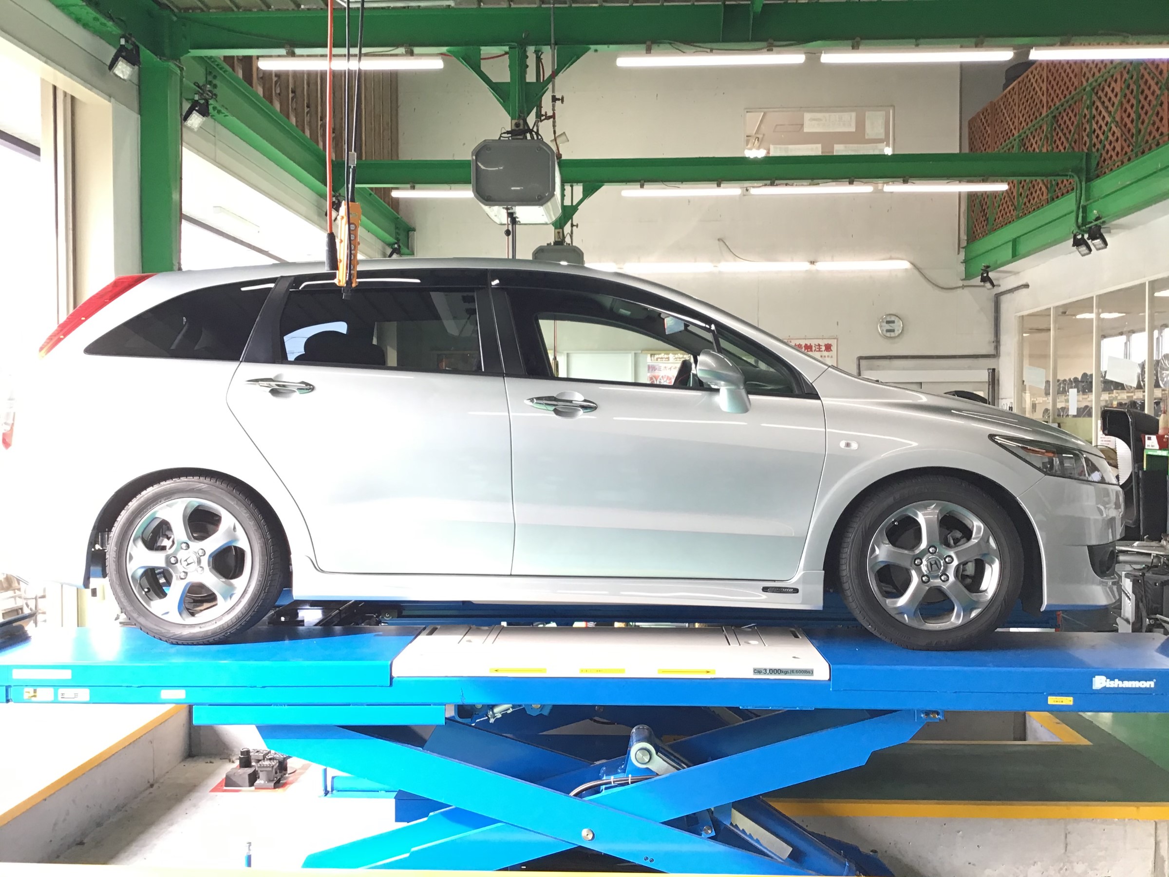 ホンダストリームRN6RN8社外車高調 RN6～RN8 ストリーム スタンダード フルタップ車高調｜ゼロ