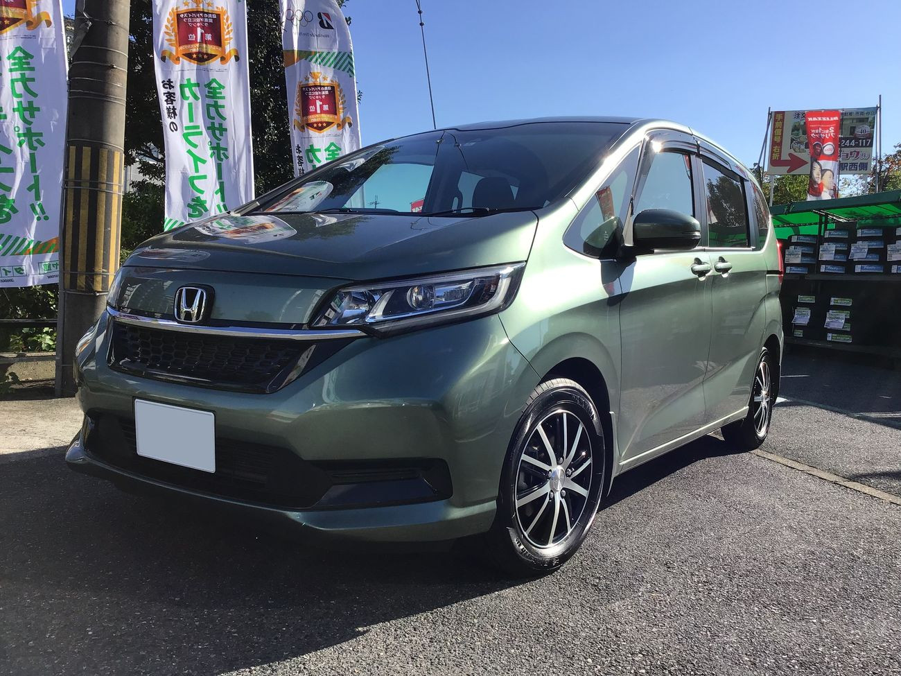 ホンダ「フリード」GB5 スタッドレスタイヤ＆ホイール交換 185/65R15