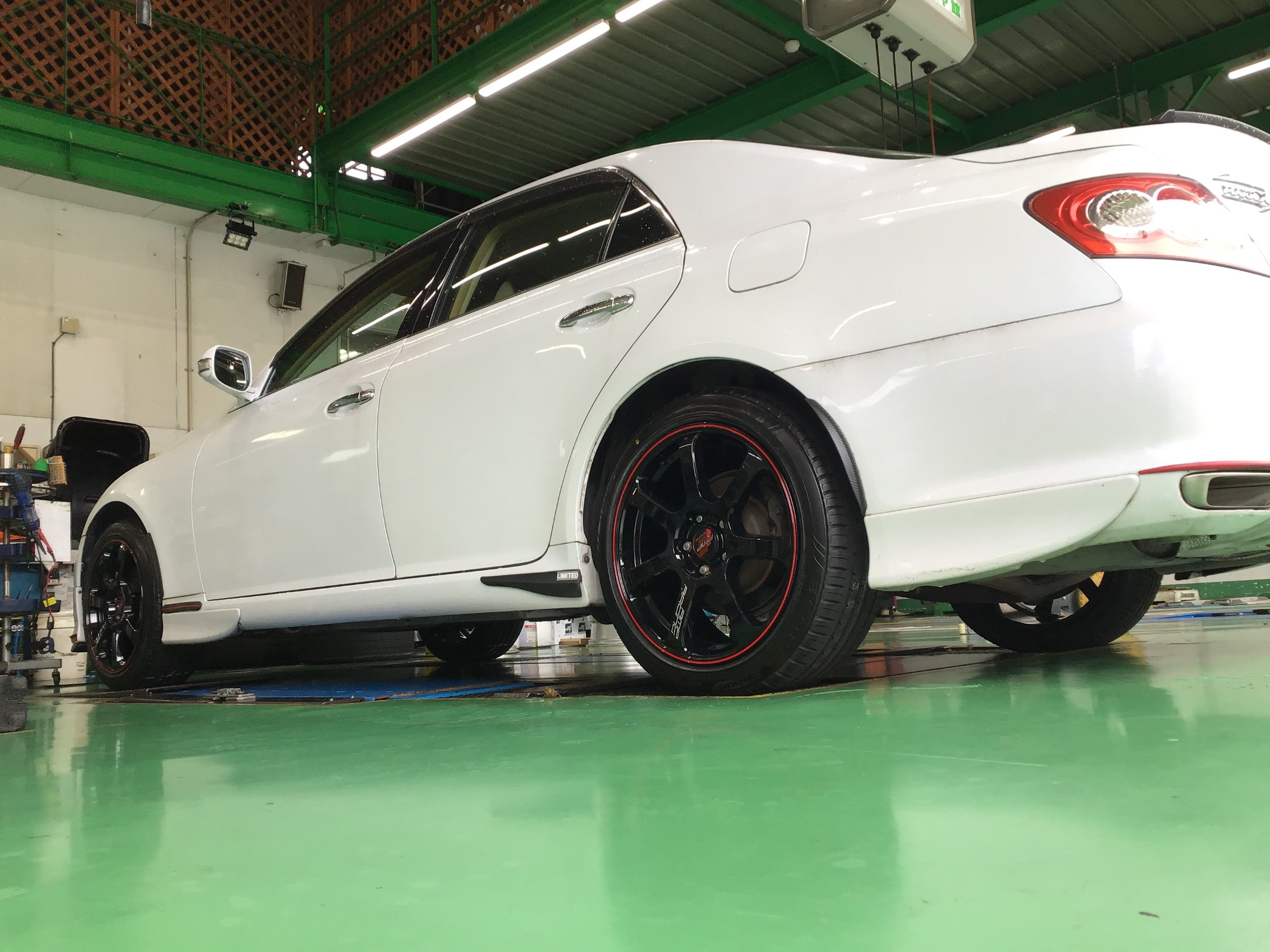 トヨタ マークX 18インチ取付け トヨタ マークX ホイール