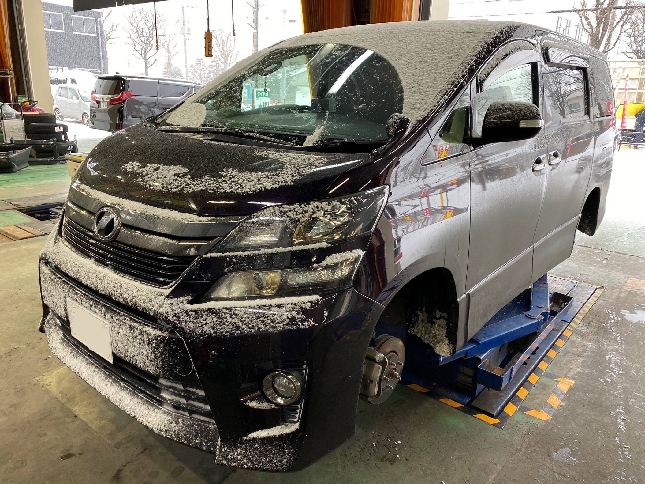 終了です。20系ヴェルファイア ブリザックVRX2 終了です。20系ヴェル