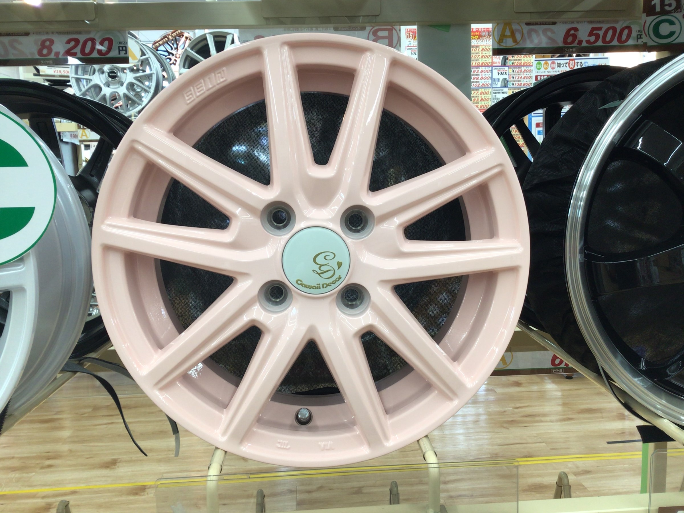2332.お洒落可愛い♪　ジョルノ  リアタイヤ新品　格安出品 　千葉県柏市　即日配送、自走引き取りも可能 こんなカワイイホイールもありますよ！ タイヤ館郡山 | 店舗おススメ