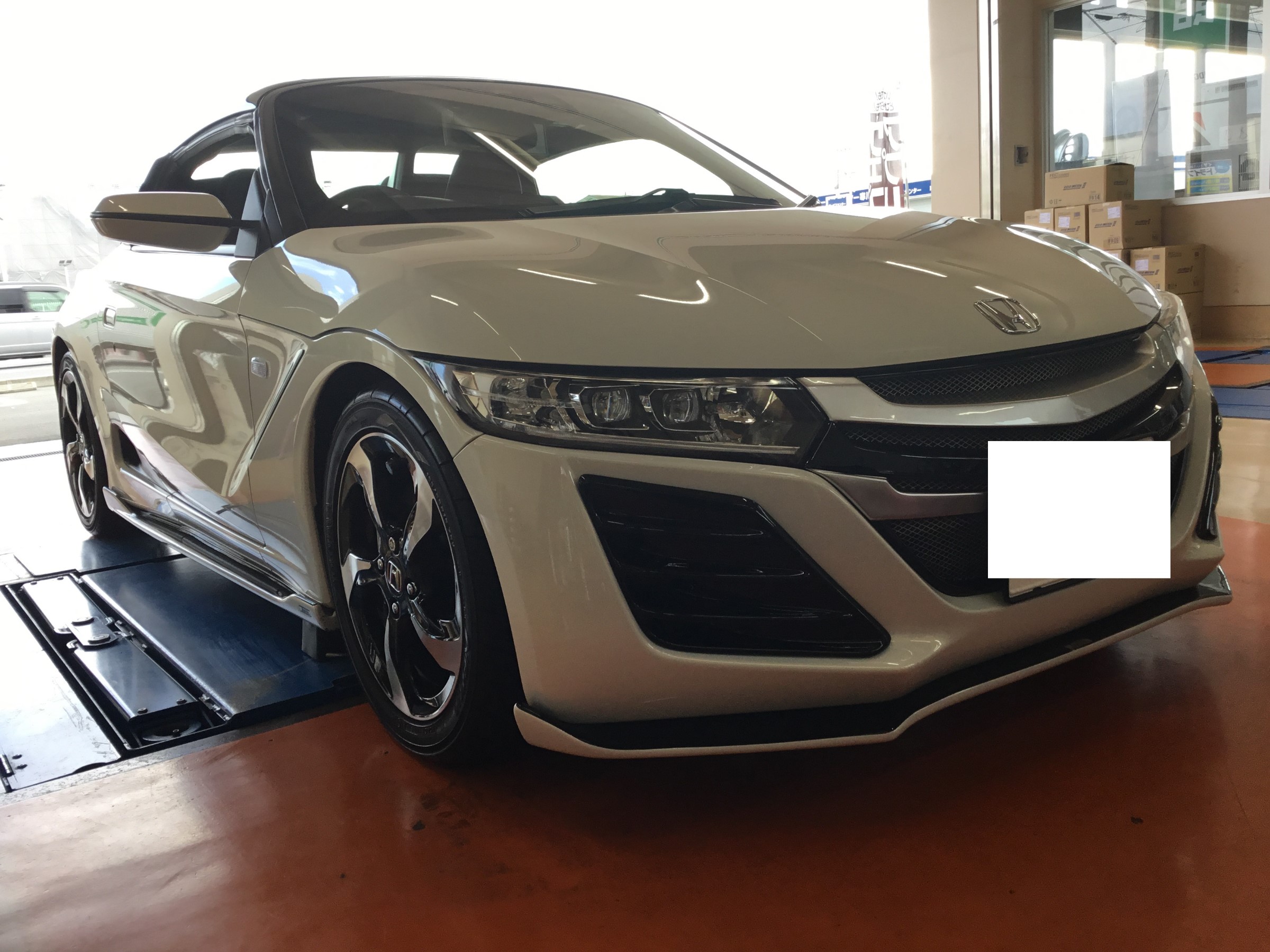 S660 エンジンオイル交換出来ます ホンダ S660 メンテナンス商品 サービス事例 タイヤ館 寒川 タイヤからはじまる トータルカーメンテナンス タイヤ館グループ