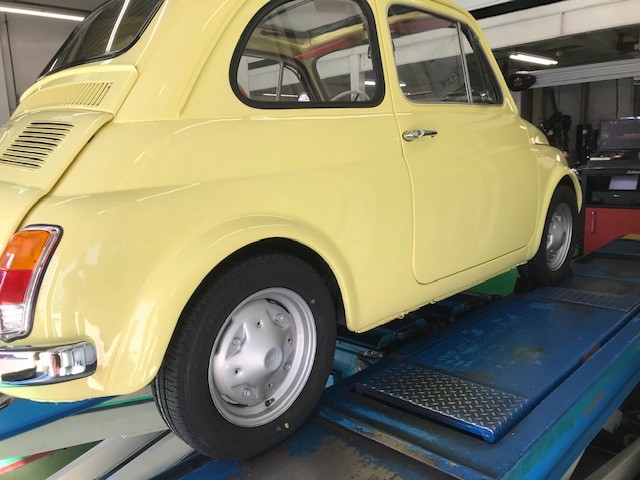 フィアット500 145/70R12 スニーカー2 タイヤ交換 | フィアット 500