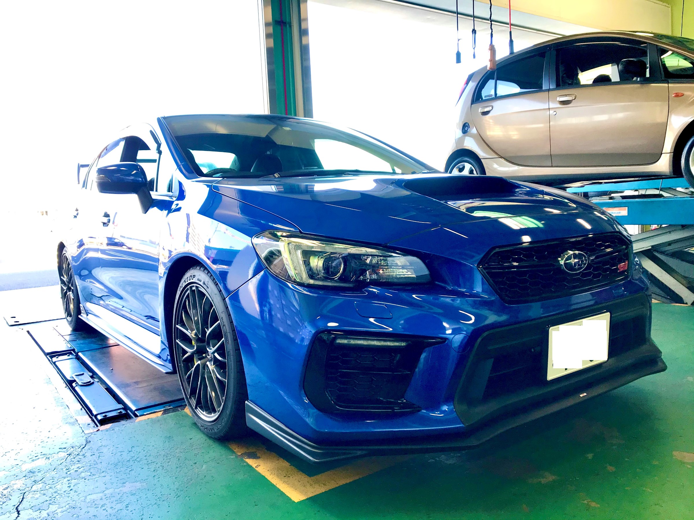 WRXに特注RAYSホイール装着！ | スバル WRX STI ホイール タイヤ