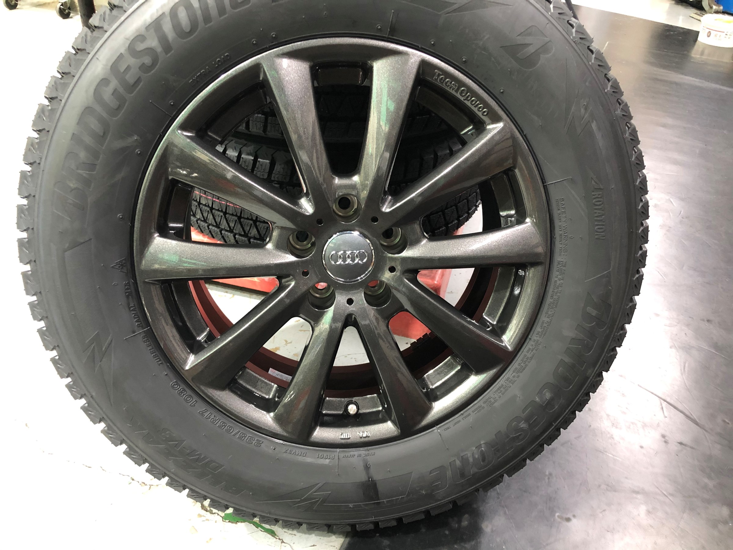 スタッドレス+ホイールセットの紹介です。 | アウディ Q5 タイヤ
