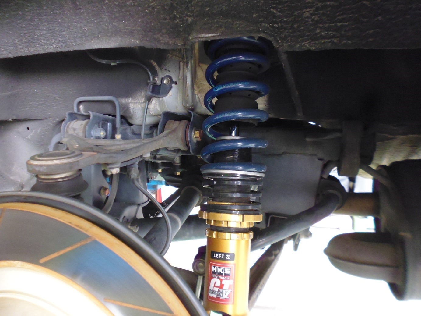 Ap1型s00 足回りリフレッシュ作業 ホンダ S00 パーツ取付 サスペンション取付 サービス事例 タイヤ館 加古川中央 兵庫県のタイヤ カー用品ショップ タイヤからはじまる トータルカーメンテナンス タイヤ館グループ