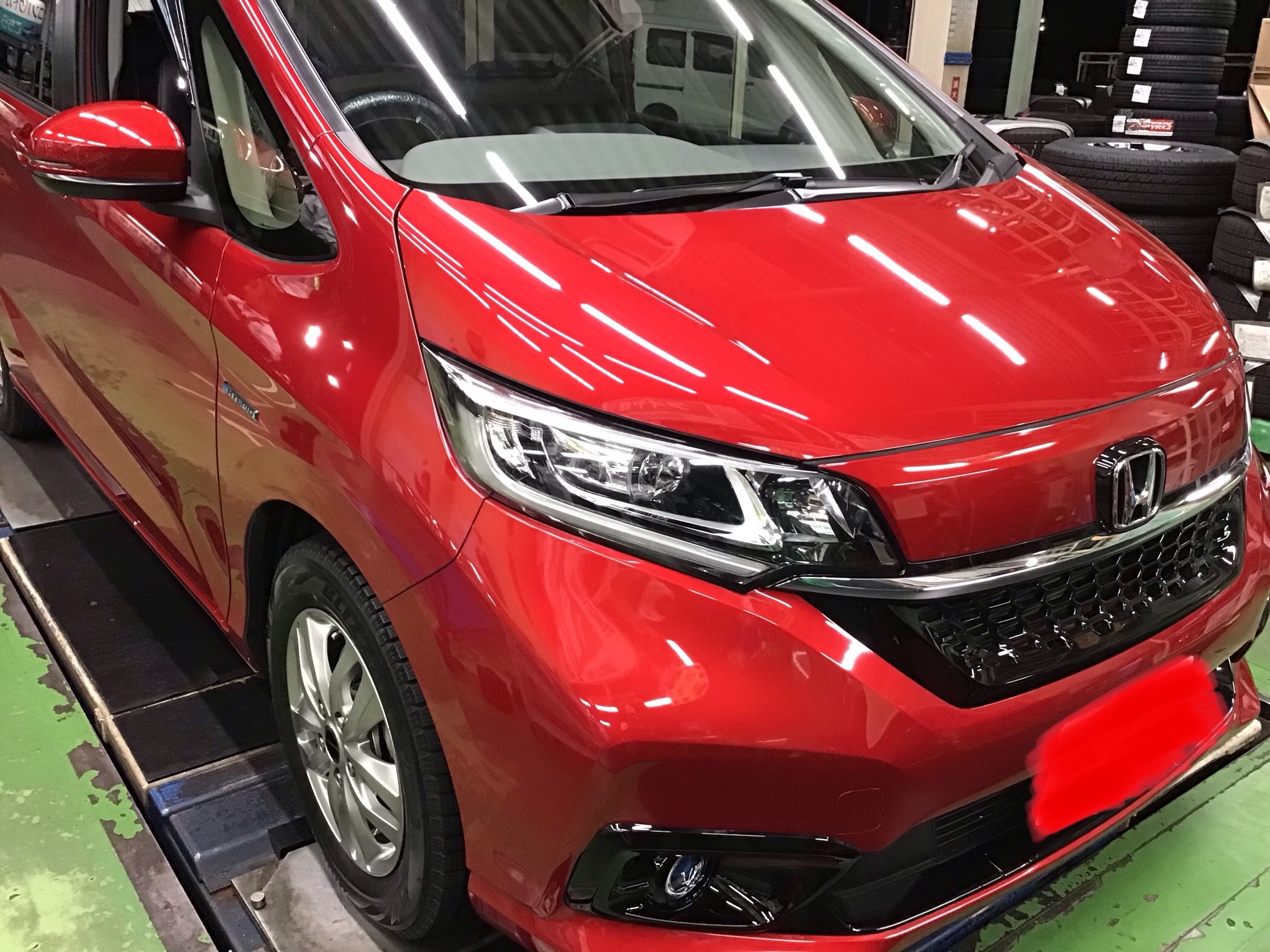 ホンダ フリード スタッドレスタイヤ ホイール取付け サービス事例 タイヤ館 東久留米 東京都のタイヤ カー用品ショップ タイヤからはじまる トータルカーメンテナンス タイヤ館グループ