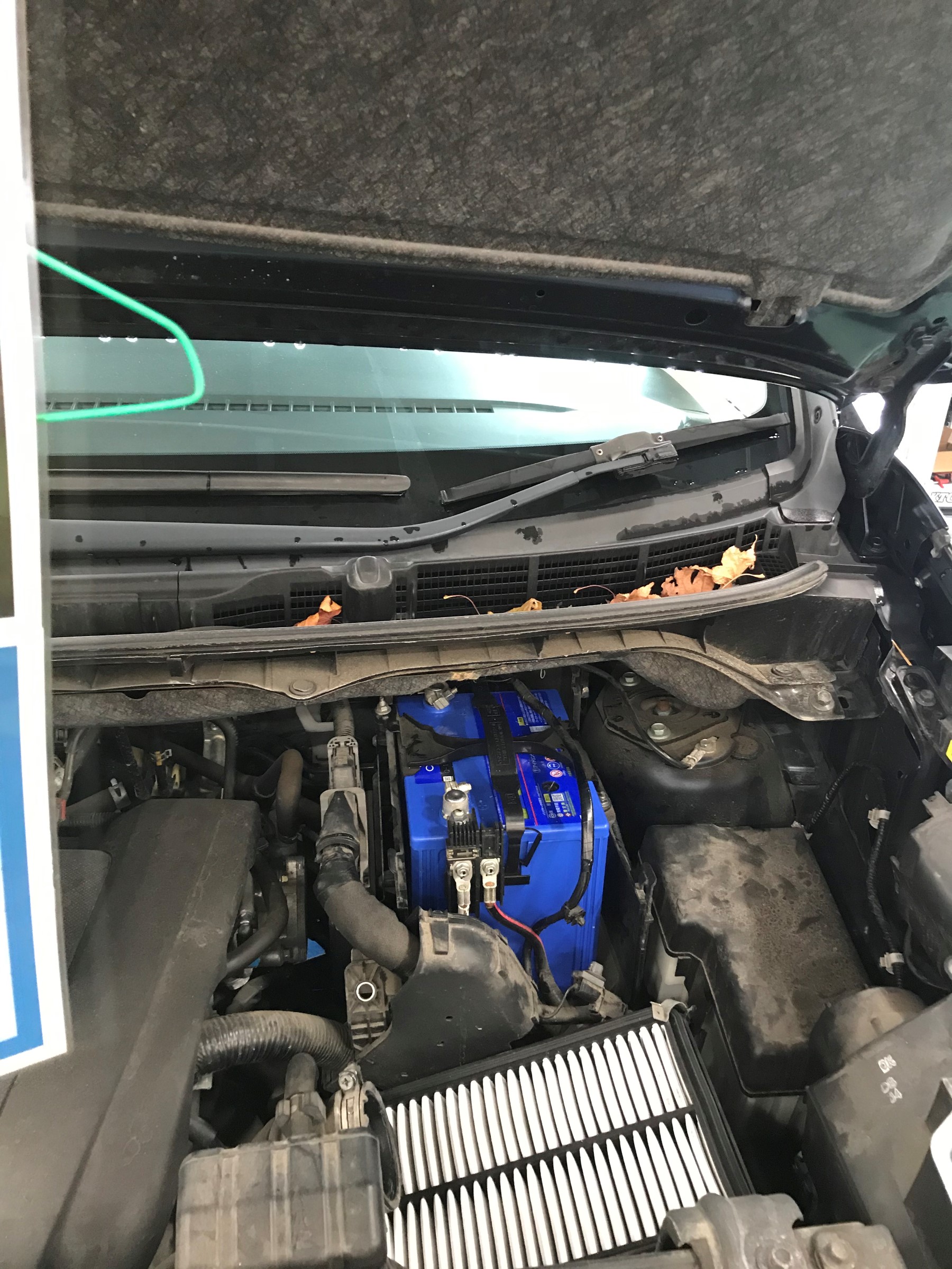 バッテリーは予防交換がオススメ スタッフ日記 タイヤ館 苫小牧西 タイヤからはじまる トータルカーメンテナンス タイヤ館グループ