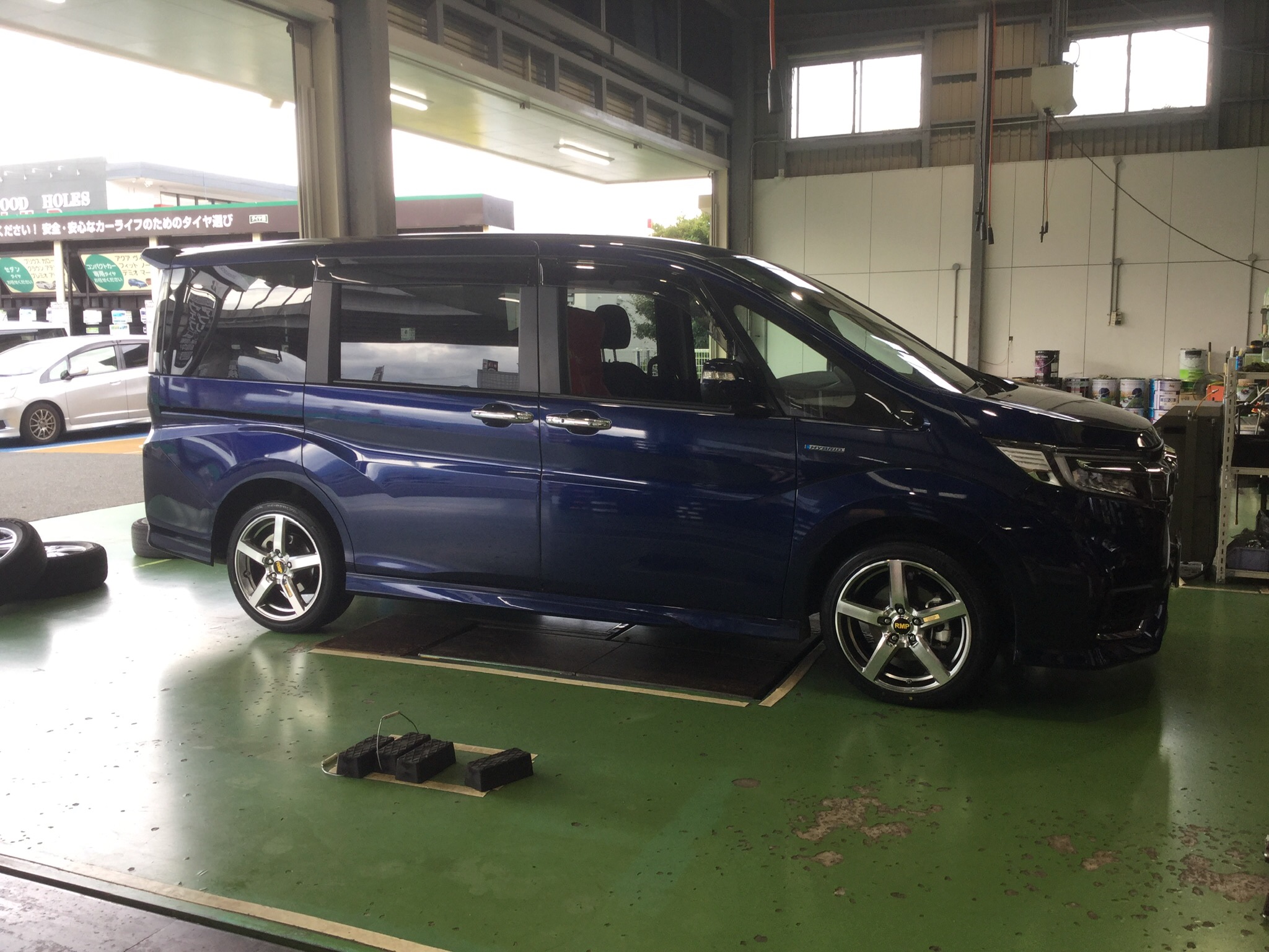 ホンダ ステップワゴン スパーダハイブリッド RP5 | ホンダ