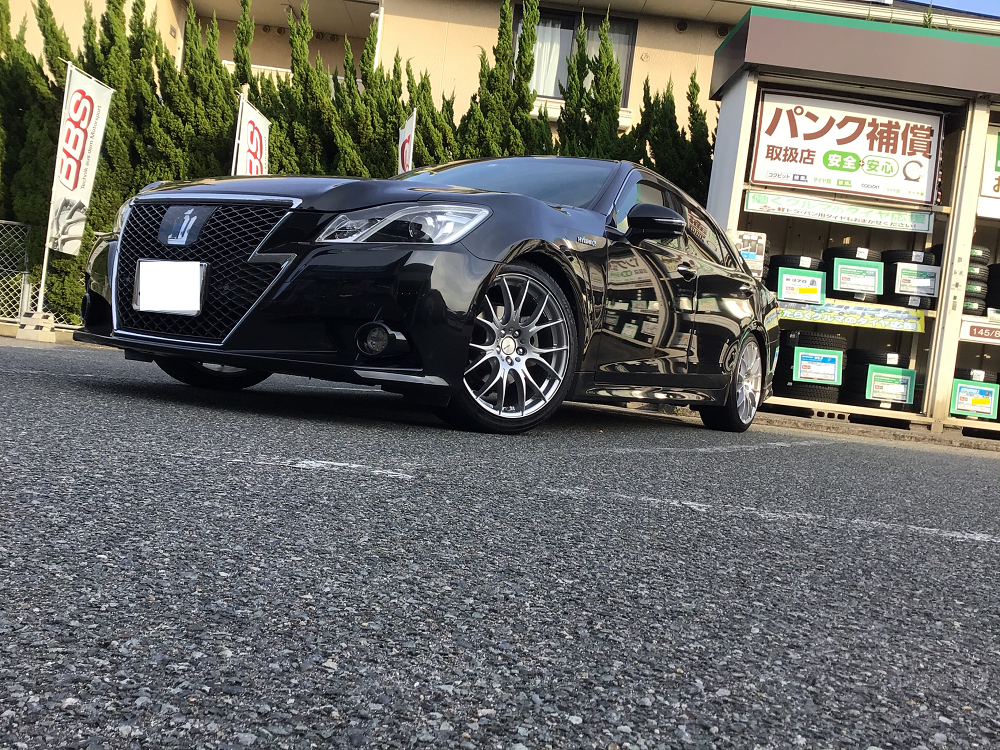 210クラウン 車高調取り付け!! | トヨタ クラウン その他 パーツ取付
