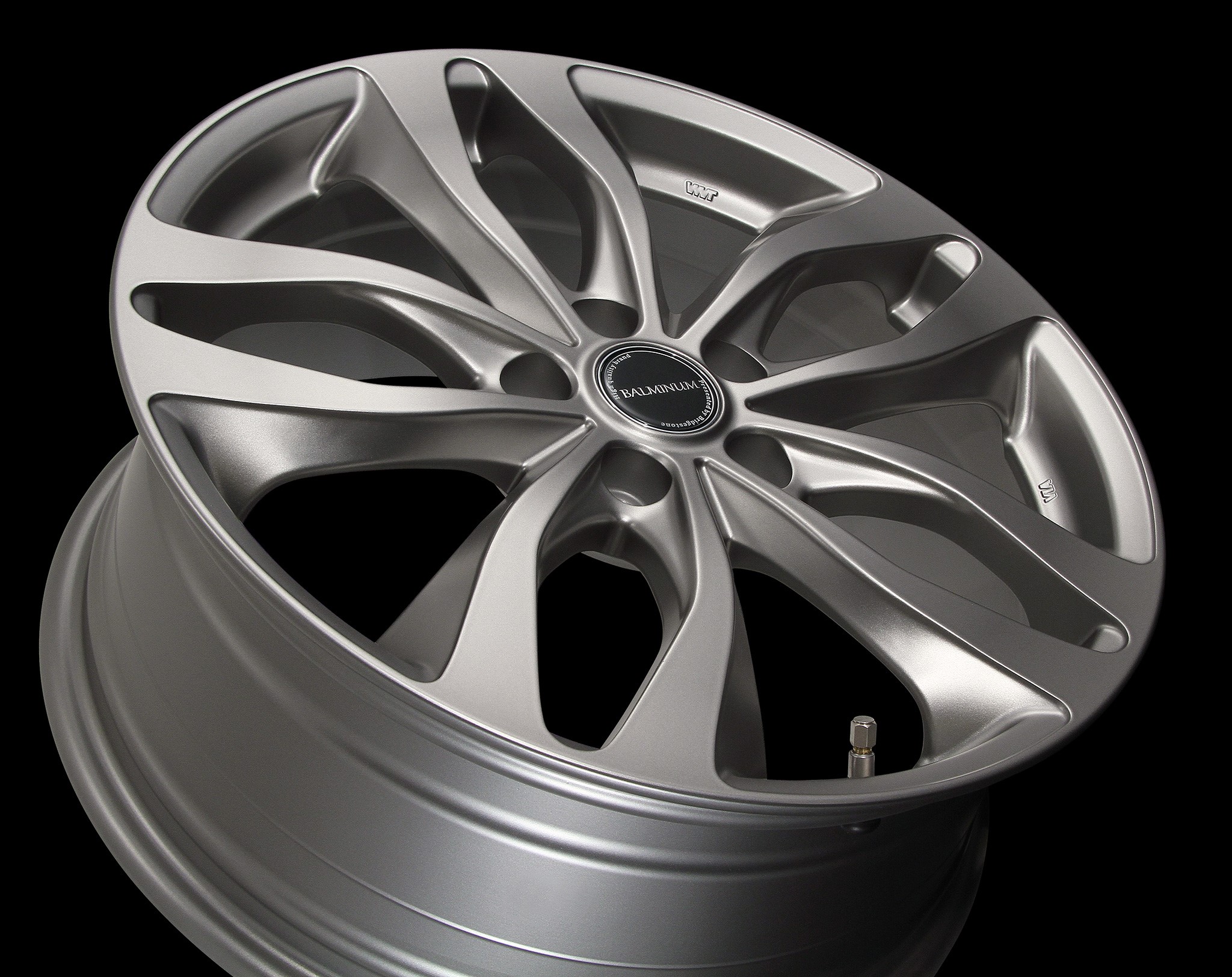 スタッドレスタイヤに組み合わせるならこのホイールがおすすめ スタッフ日記 タイヤ館 新居浜 愛媛県のタイヤ カー用品ショップ タイヤからはじまる トータルカーメンテナンス タイヤ館グループ