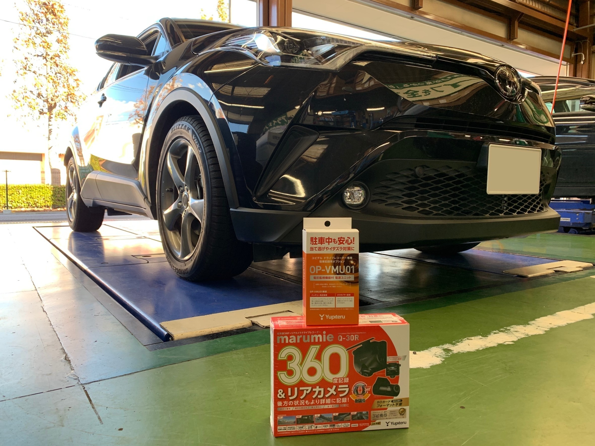 トヨタ・C-HR・ZYX10】ドライブレコーダー取付け | トヨタ C-HR カー