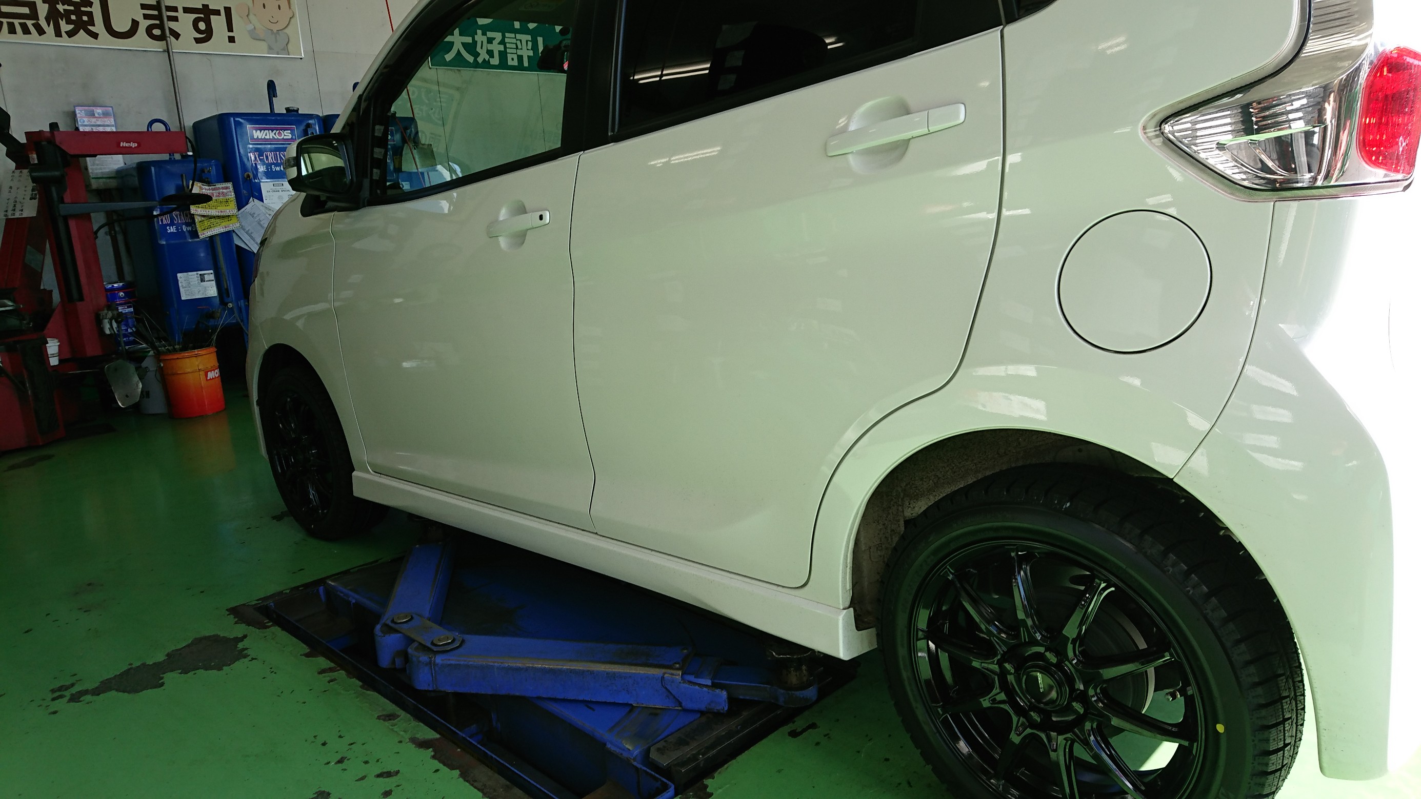 ニッサン・デイズ B21W】スタッドレスホイールセットで交換です