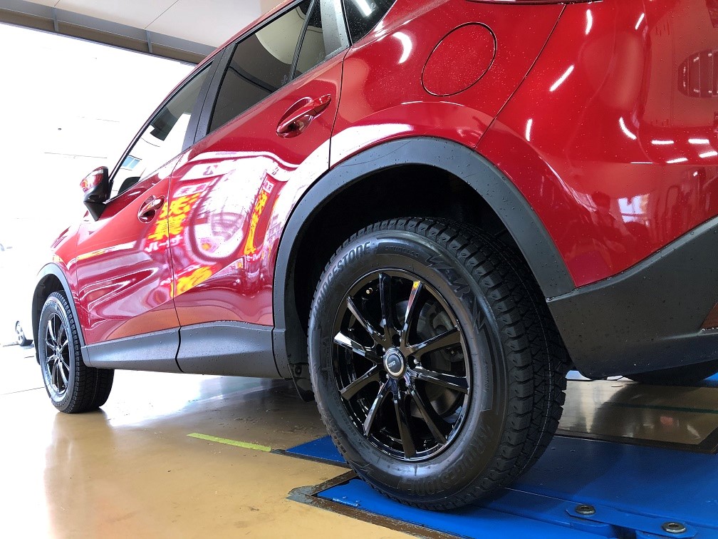 ＣＸ-５にスタッドレスタイヤ、ホイールセット取付 | マツダ CX-5 