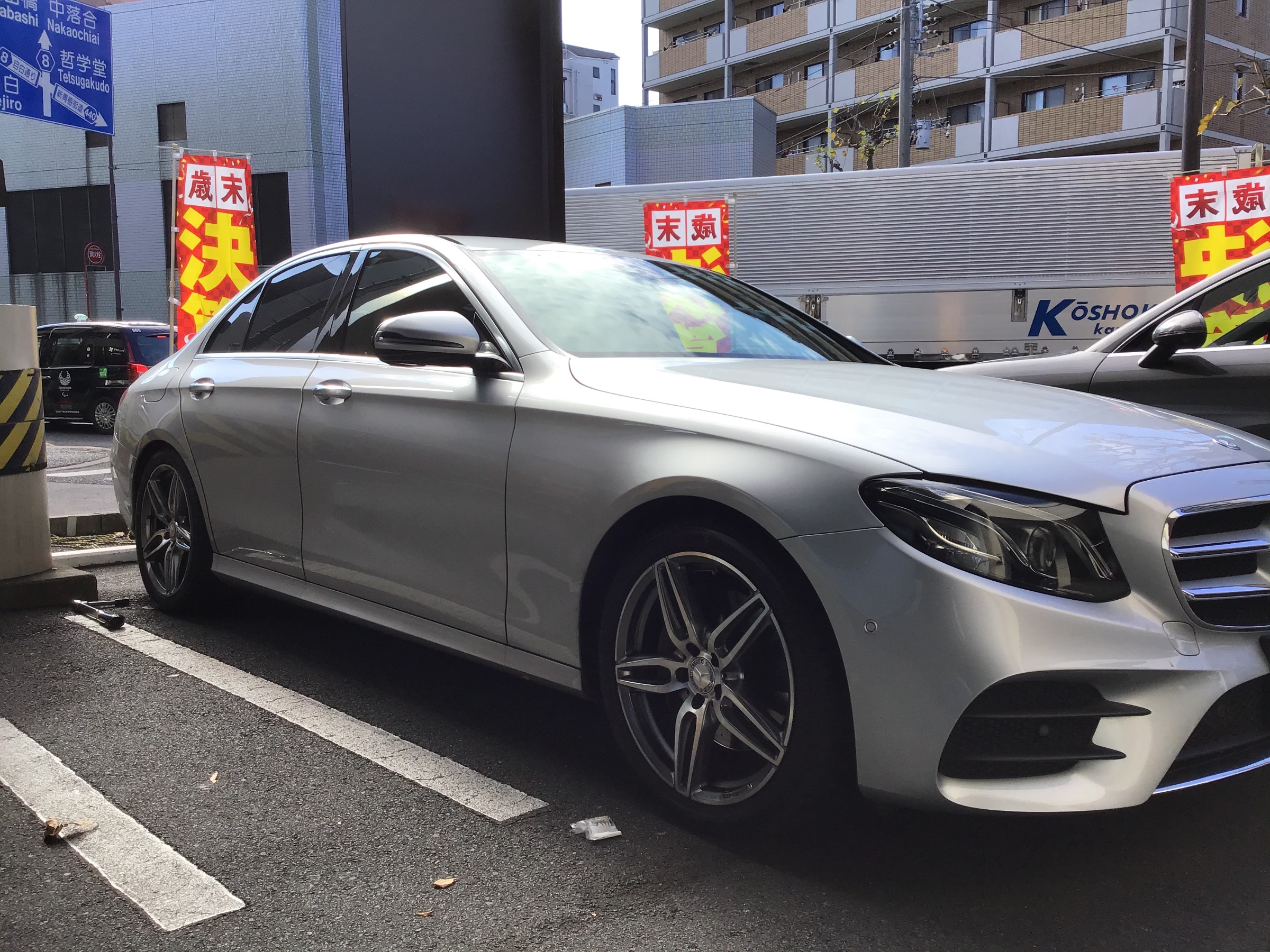 メルセデス・ベンツEクラス(W213)タイヤ交換！ | 店舗おススメ情報