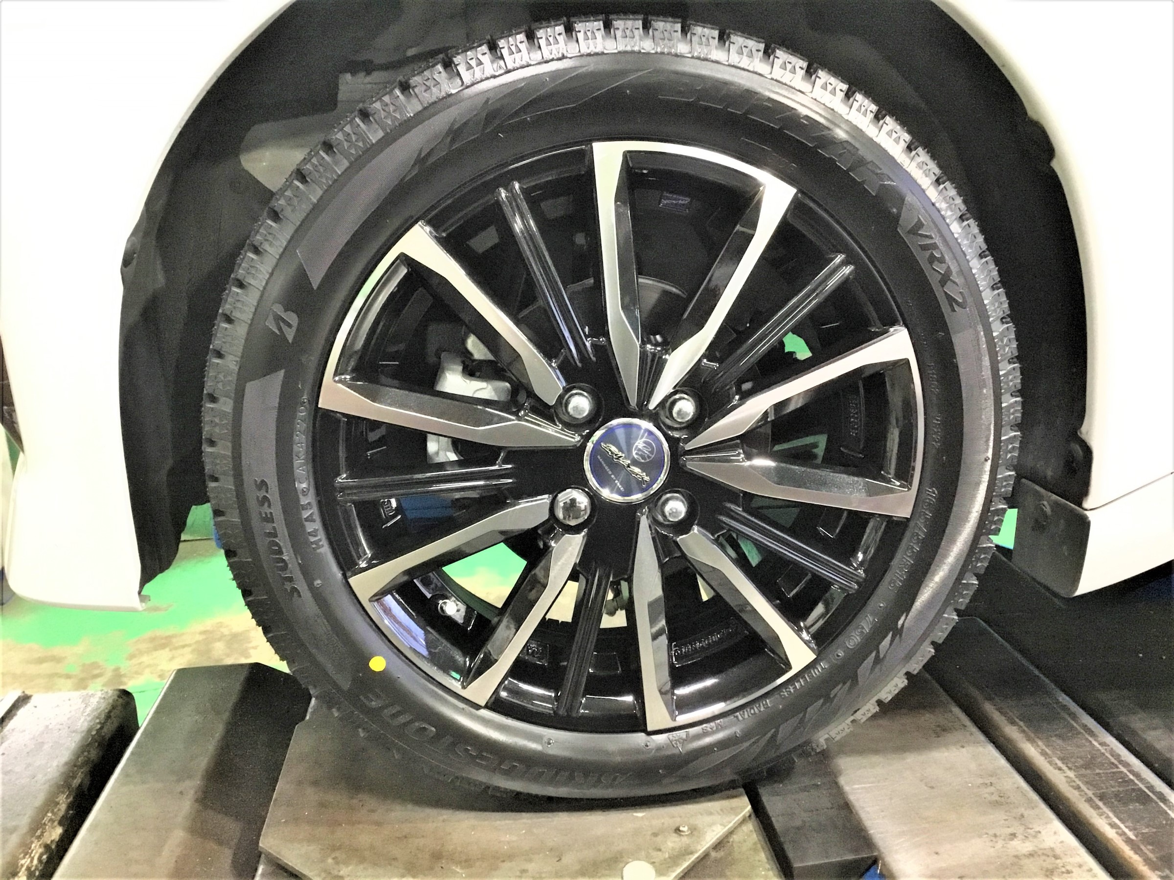 BA1型ルークス、スタッドレスタイヤ&アルミホイールセットのお BA1型ルークス、スタッドレスタイヤ&アルミホイールセットのお