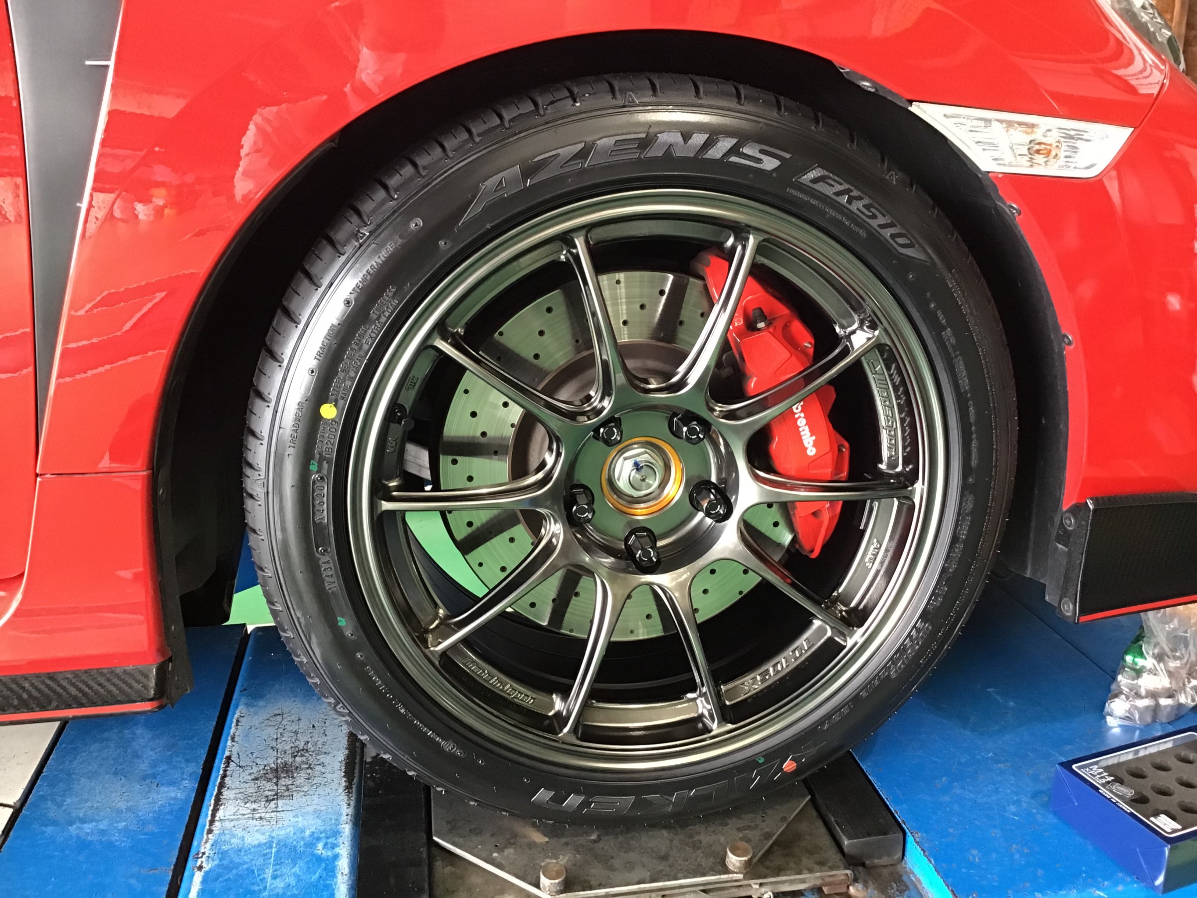 ホンダ【シビック タイプR】インチダウン 18インチホイール