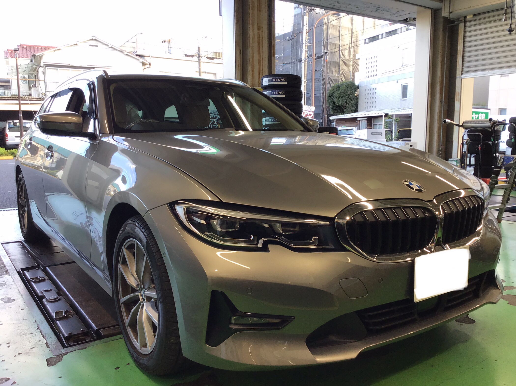 BMW 3シリーズ（G21）ブリザックRFT取り付け！ | BMW 3シリーズ タイヤ